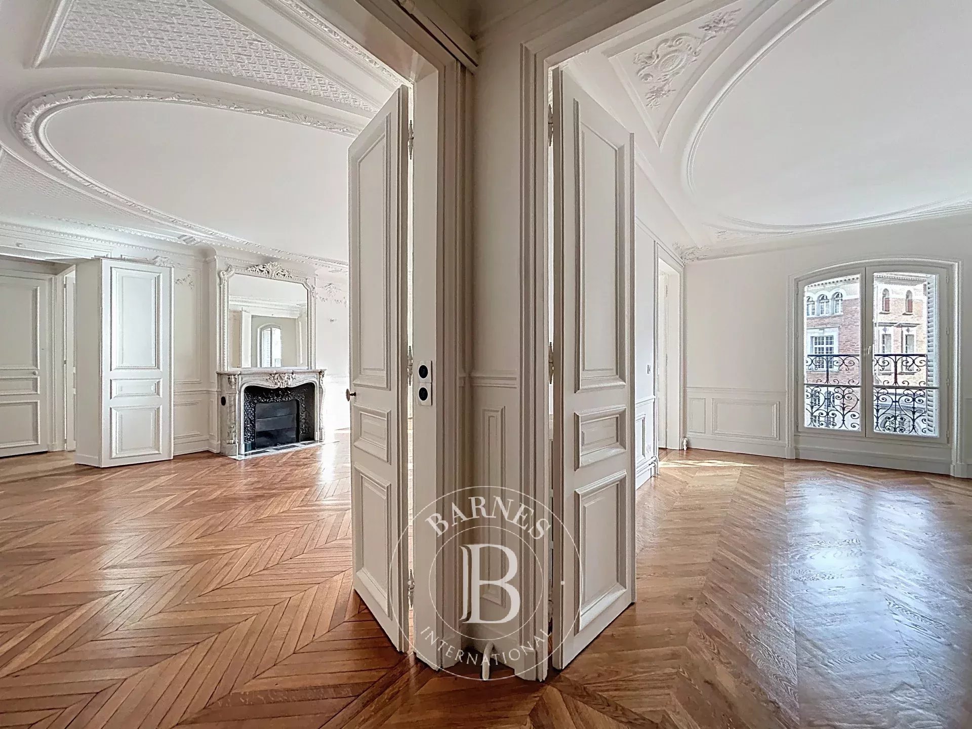 The BARNES rental department... - picture 5