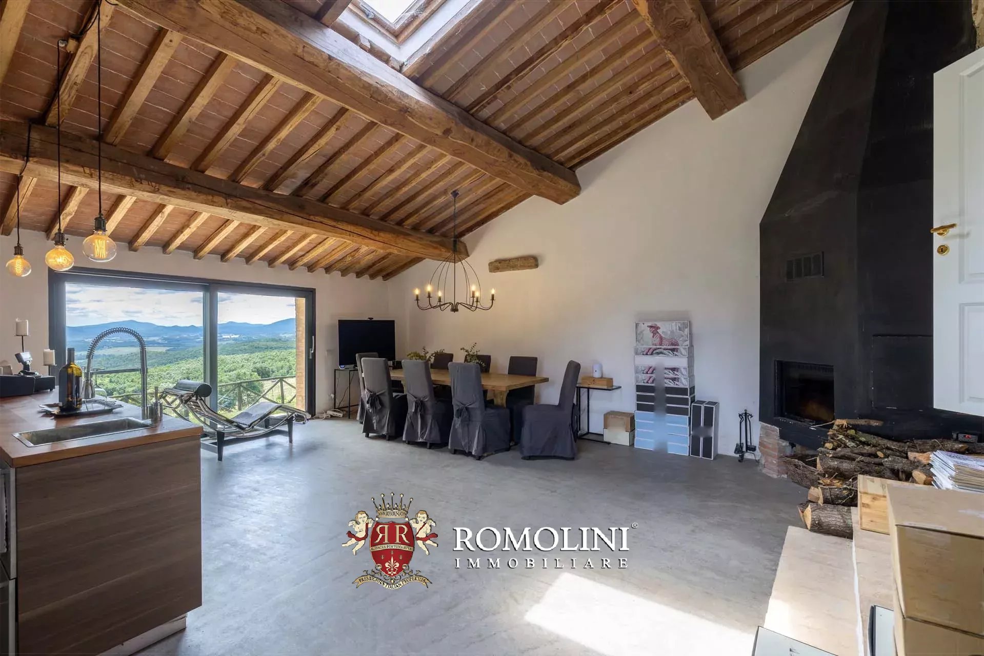 6 Bedroom Villa/Townhouse's Image 63