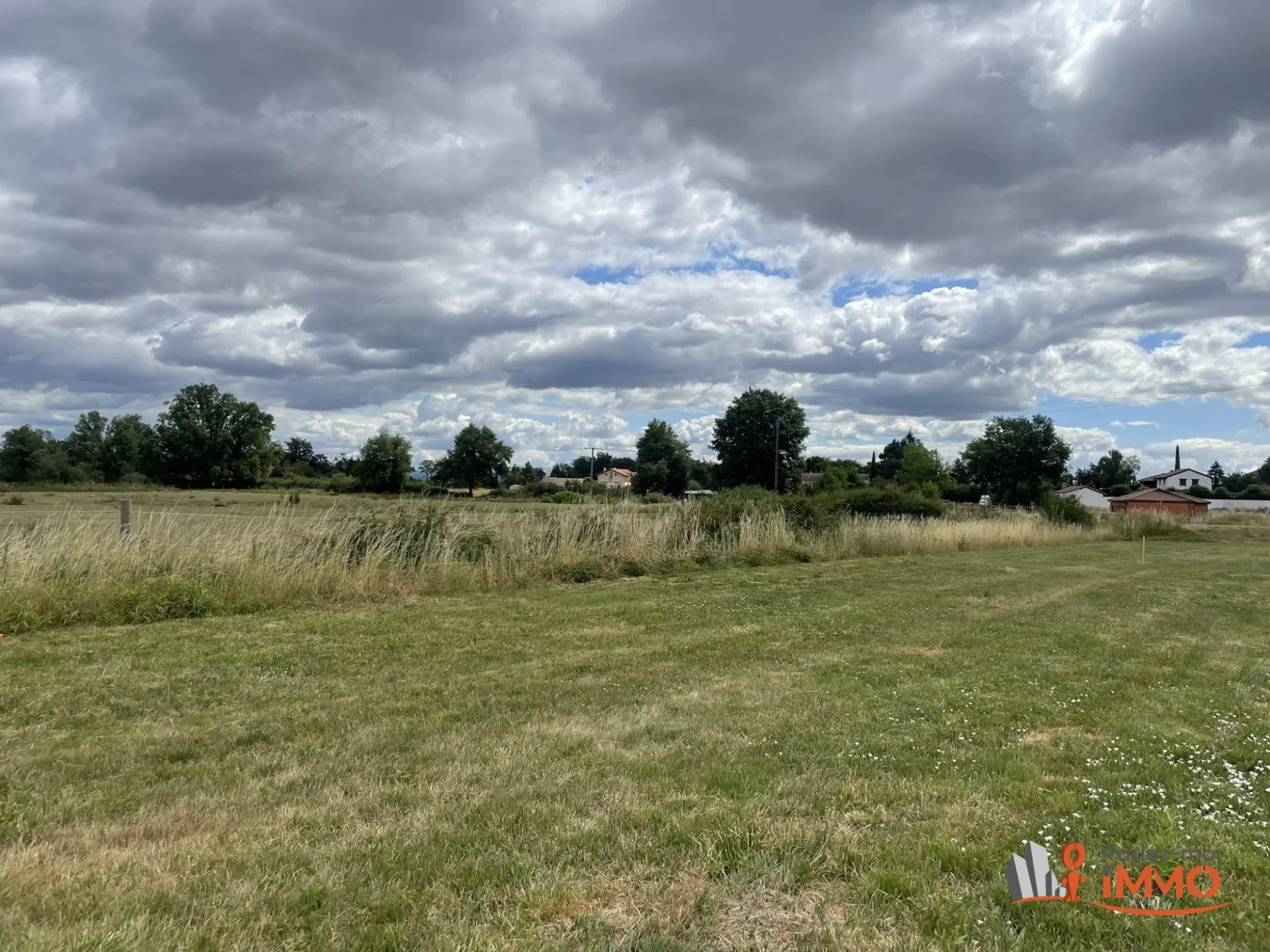 Vente Terrain Chalain-le-Comtal