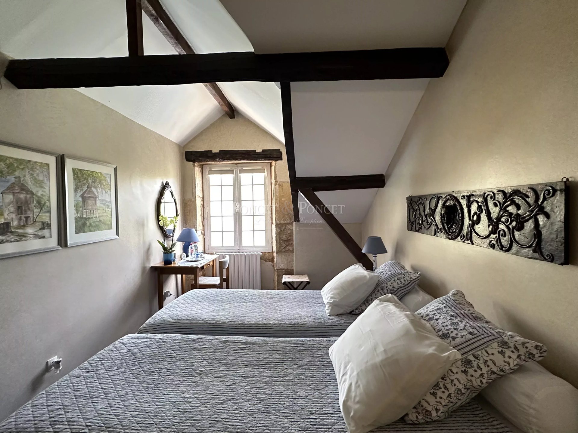 10 Bedroom Villa/Townhouse's Image 7