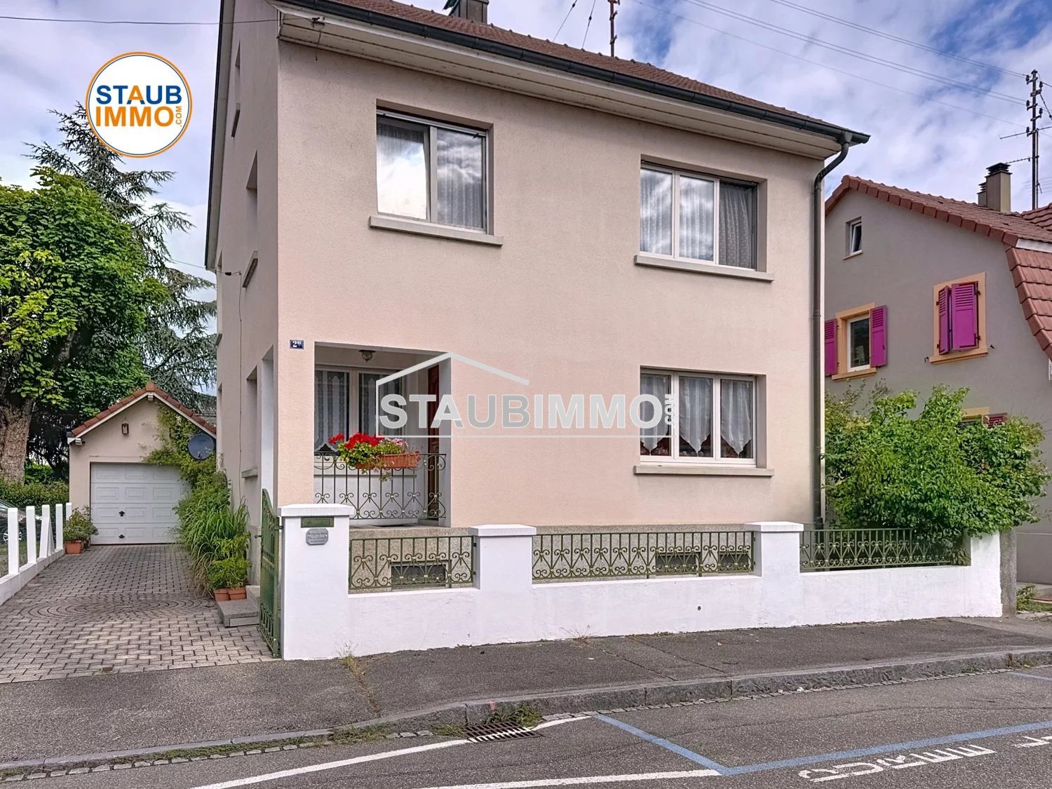 Saint Louis Centre, Maison de 106 m² avec garage