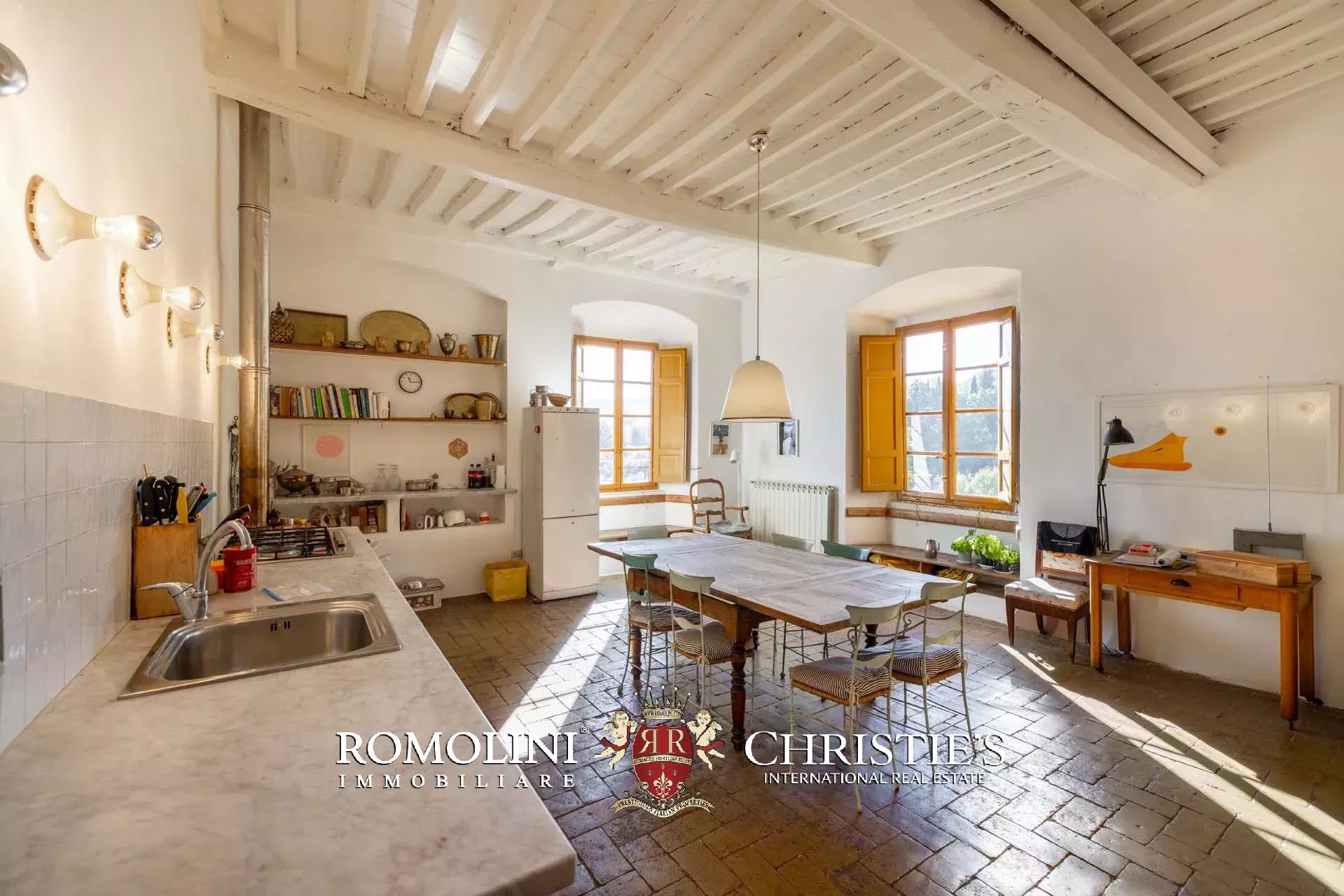 14 Bedroom Villa/Townhouse's Image 66