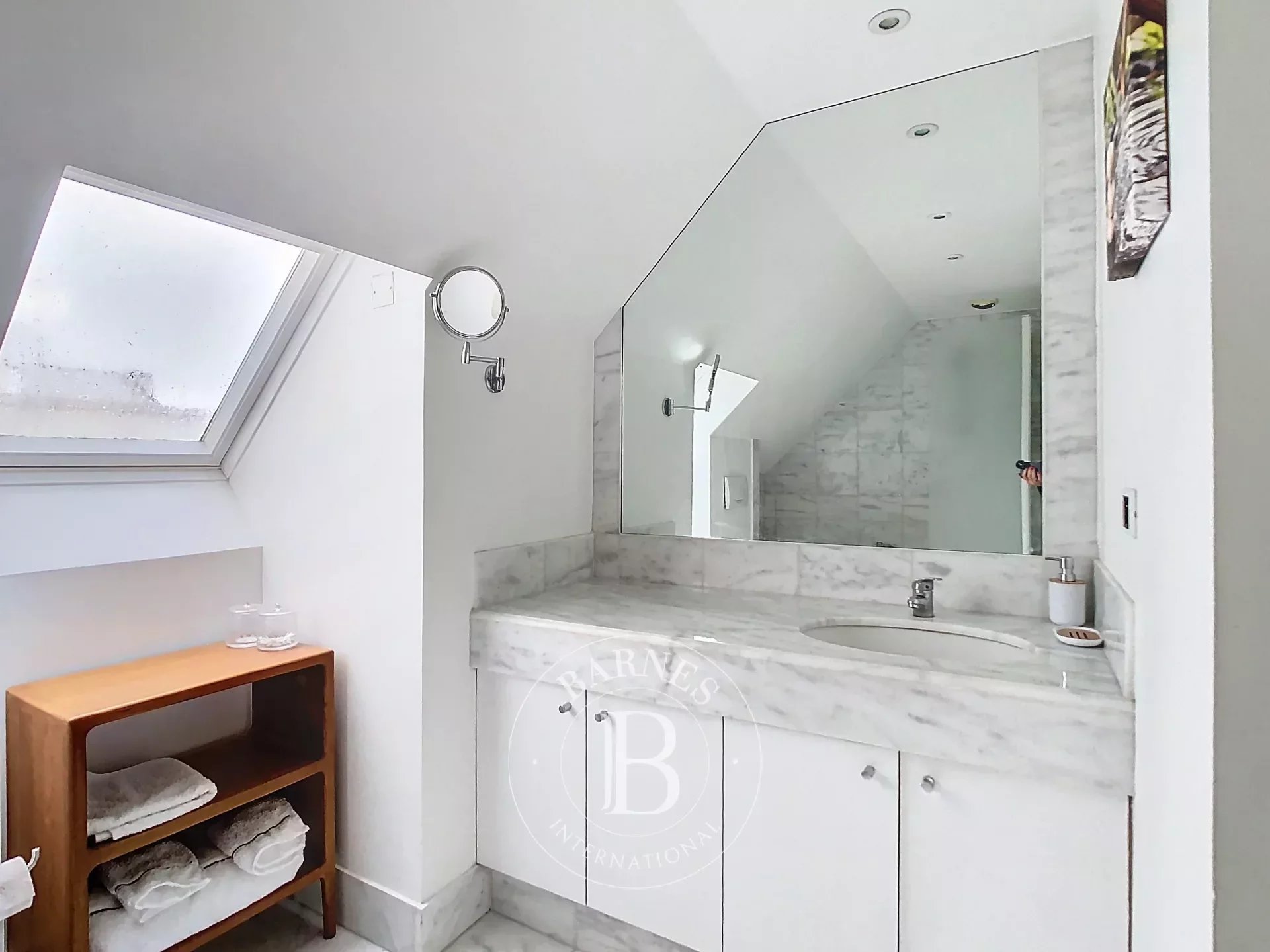 Daire Paris 8ème - picture 13