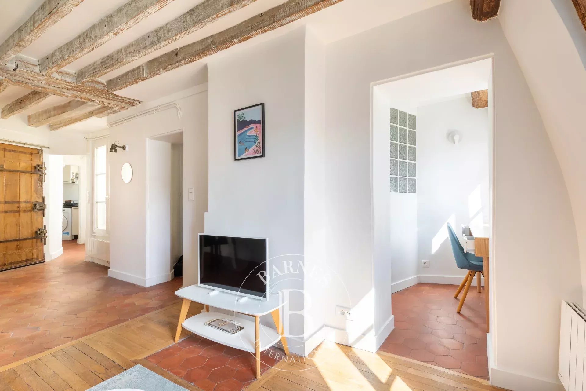 Daire Paris 3ème - picture 6