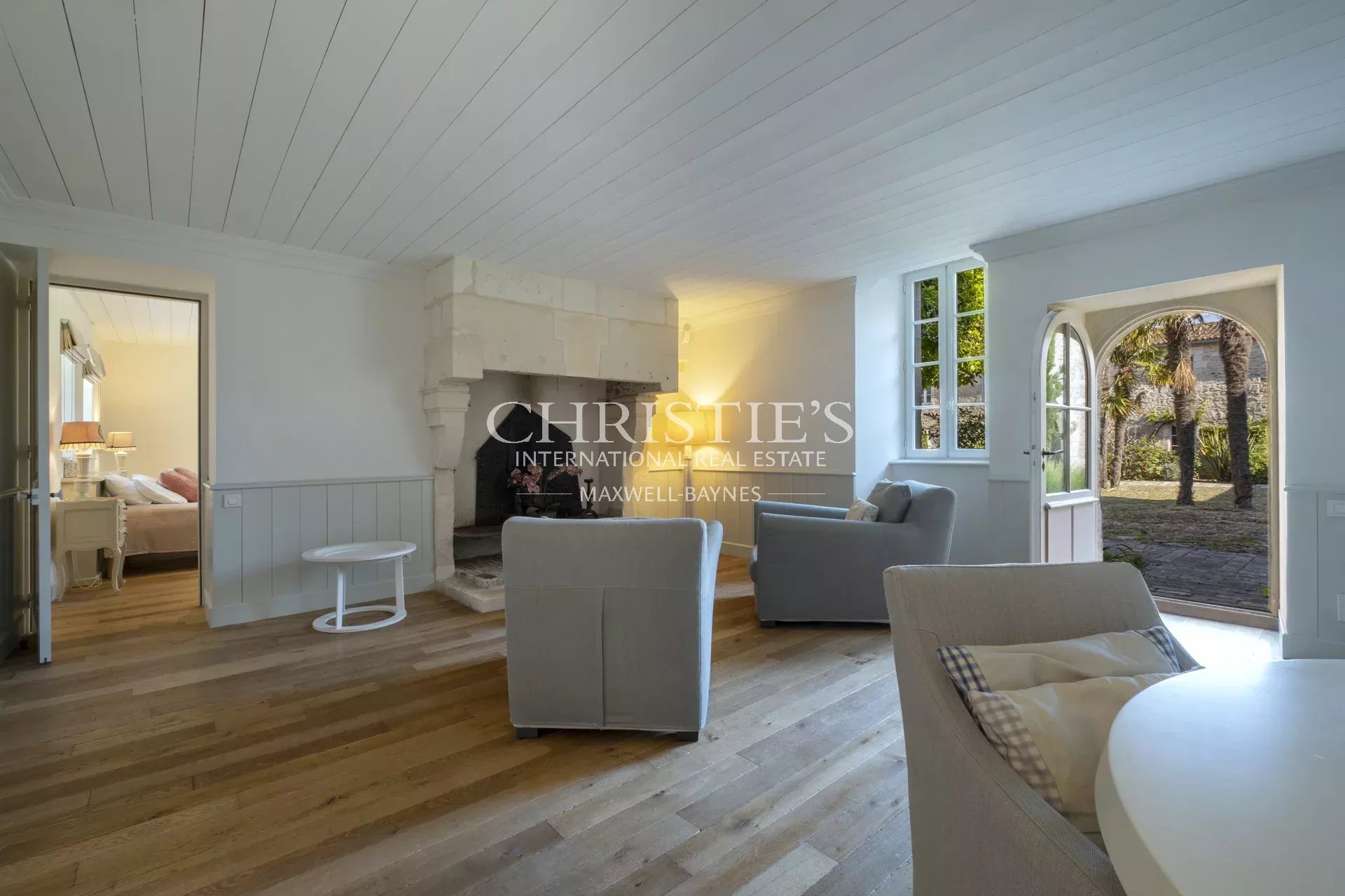 10 Bedroom Villa/Townhouse's Image 15