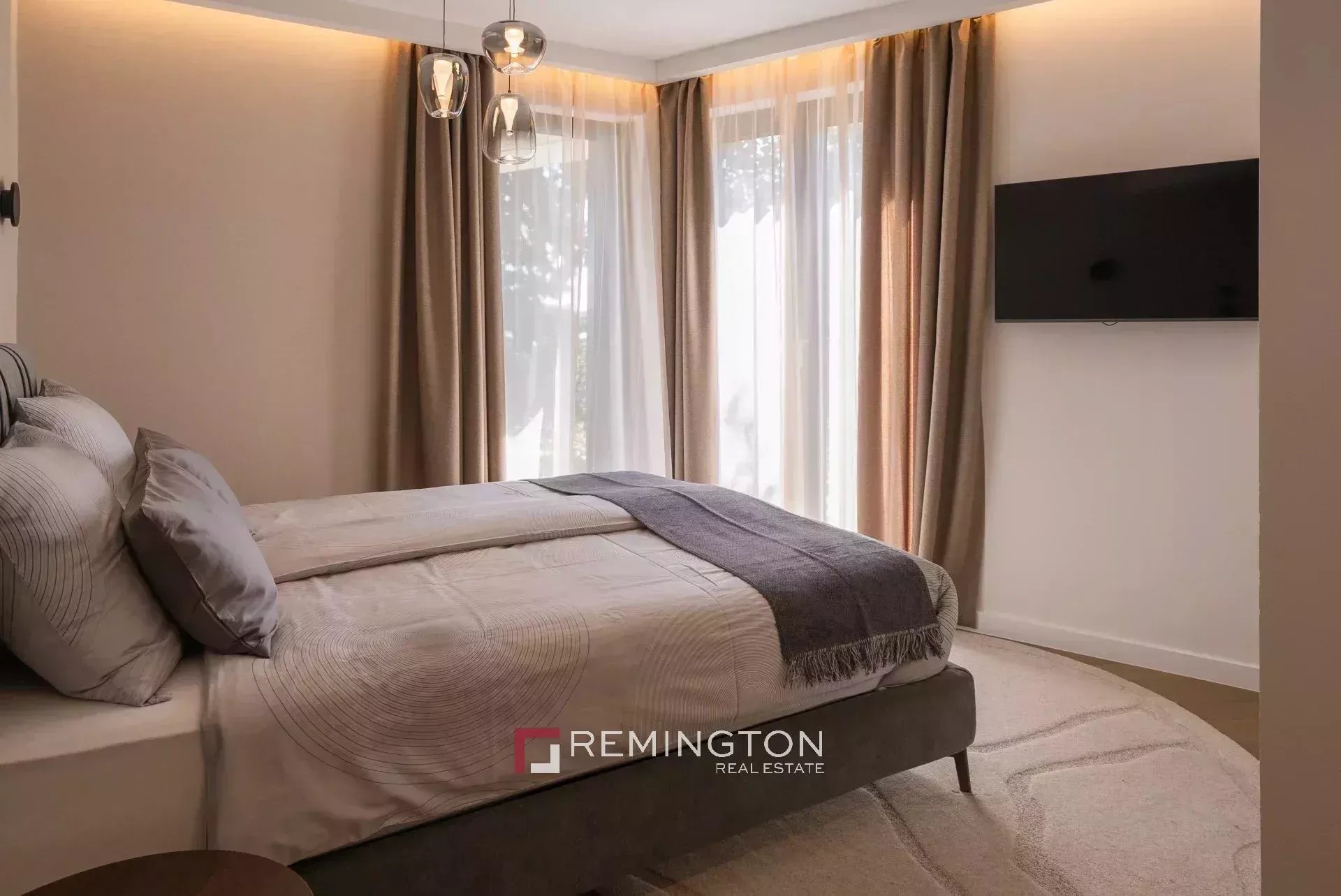 2 Bedroom Apartment/Flat's Image 7