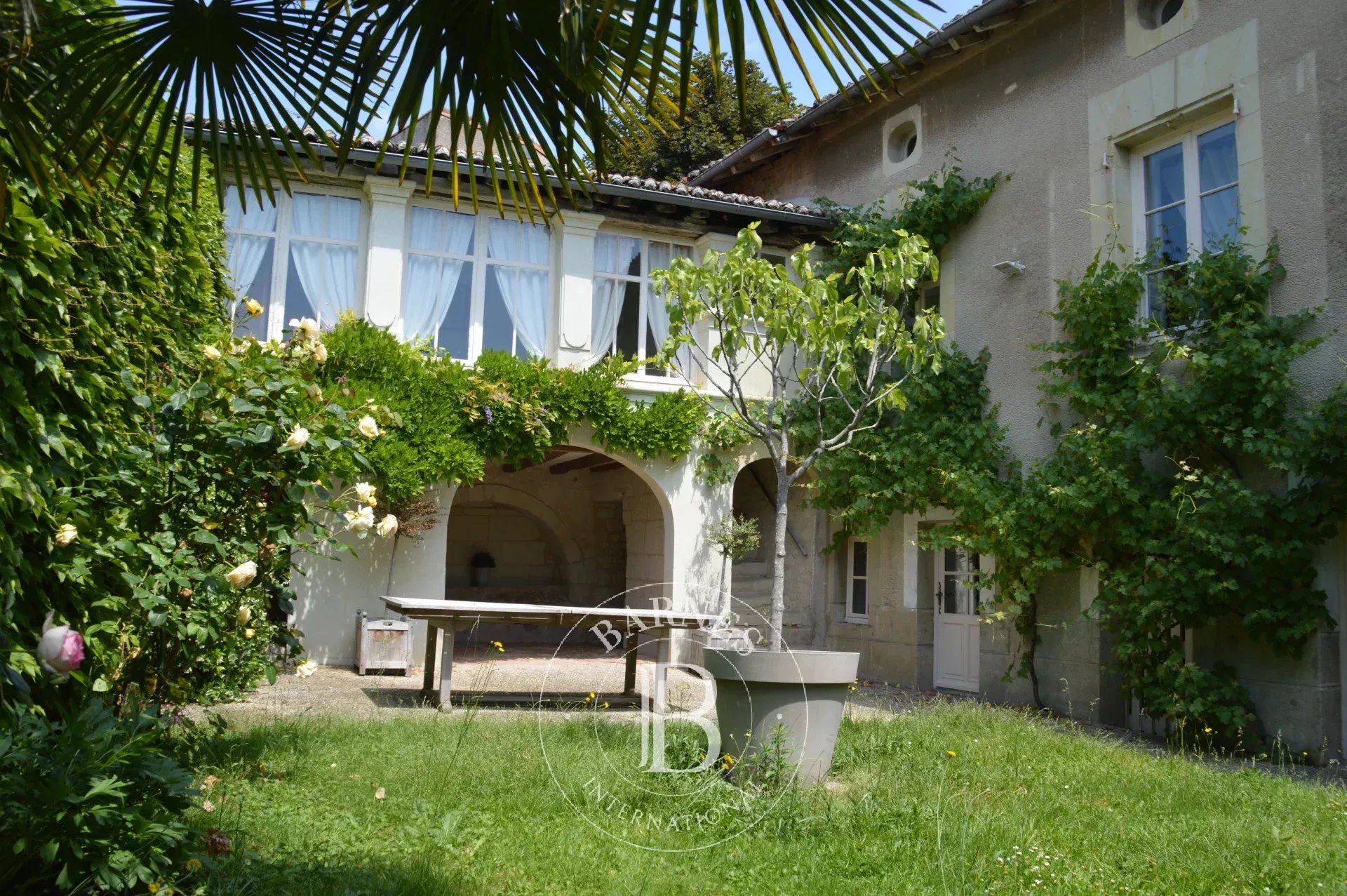 Hôtel particulier Loudun  -  ref 82921447 (picture 3)