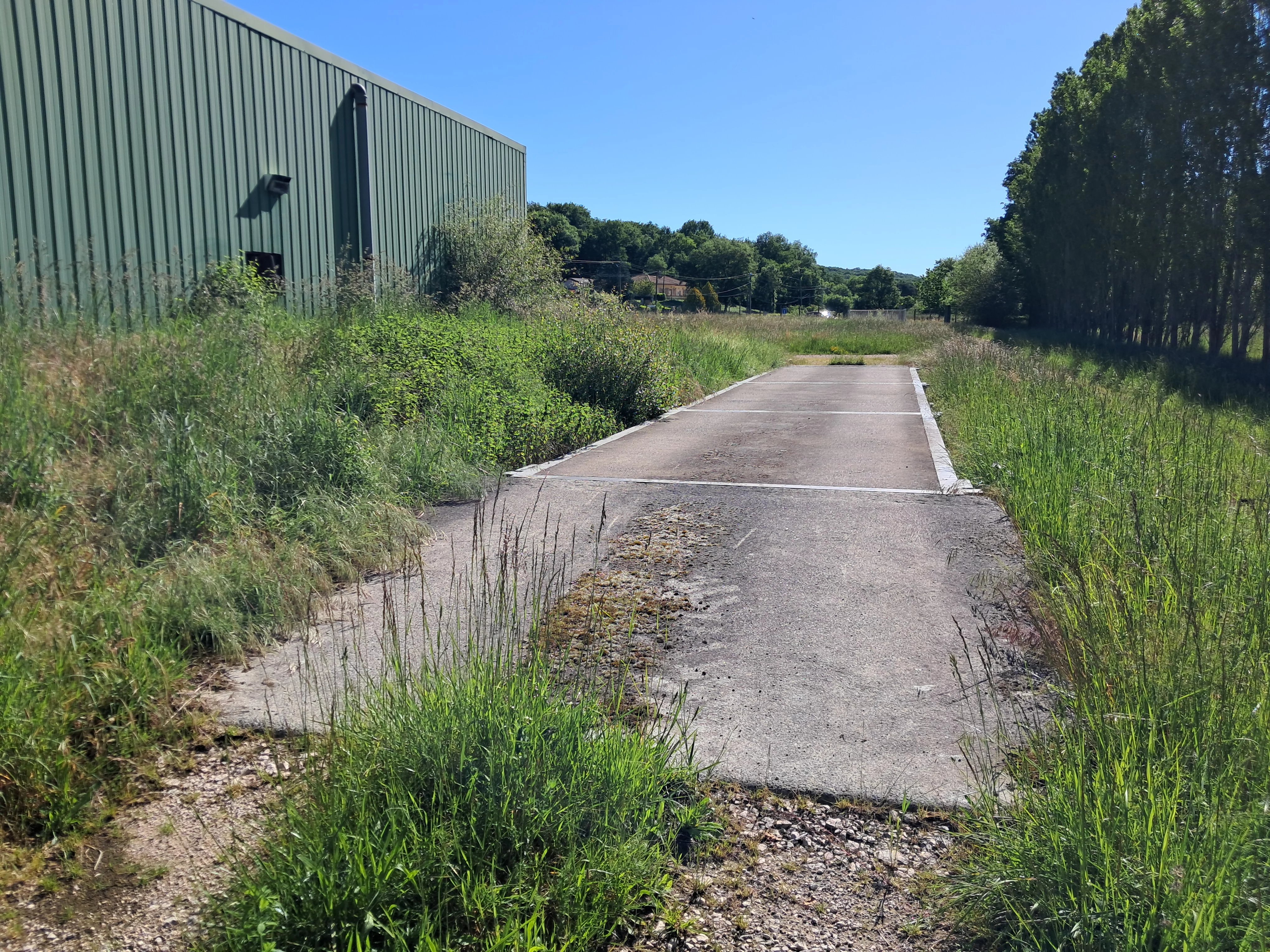 Location Hangar Aurignac