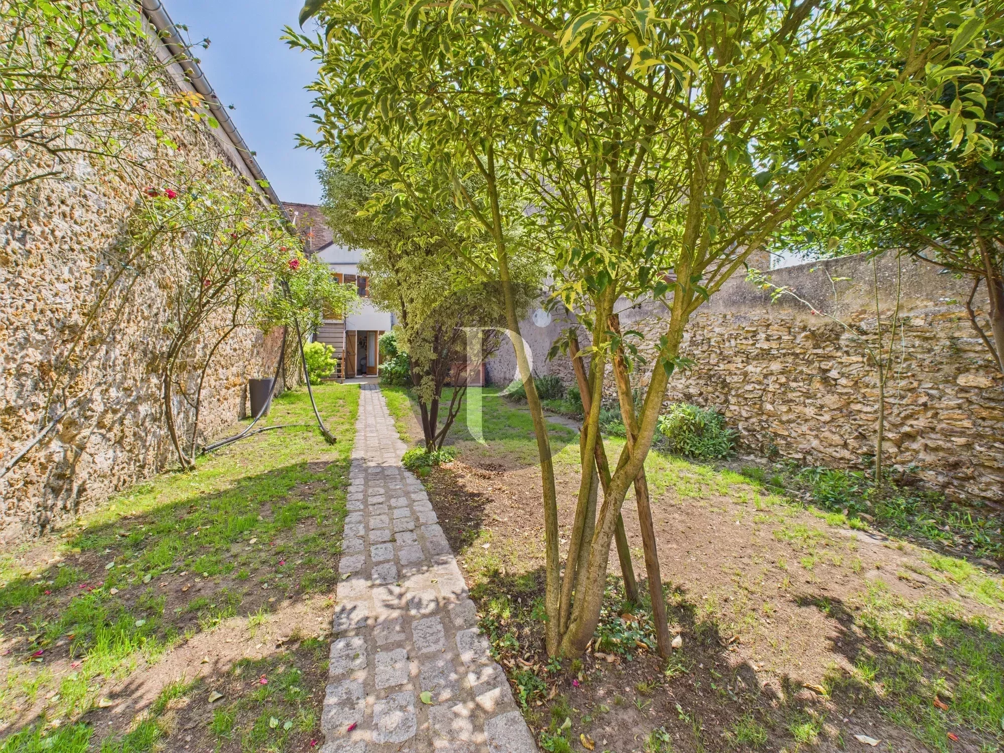 vente-maison-5-pieces-verrieres-le-buisson-86139221
