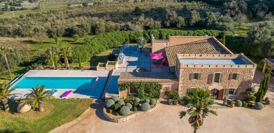 Luxury Finca with Beautiful Panoramic View