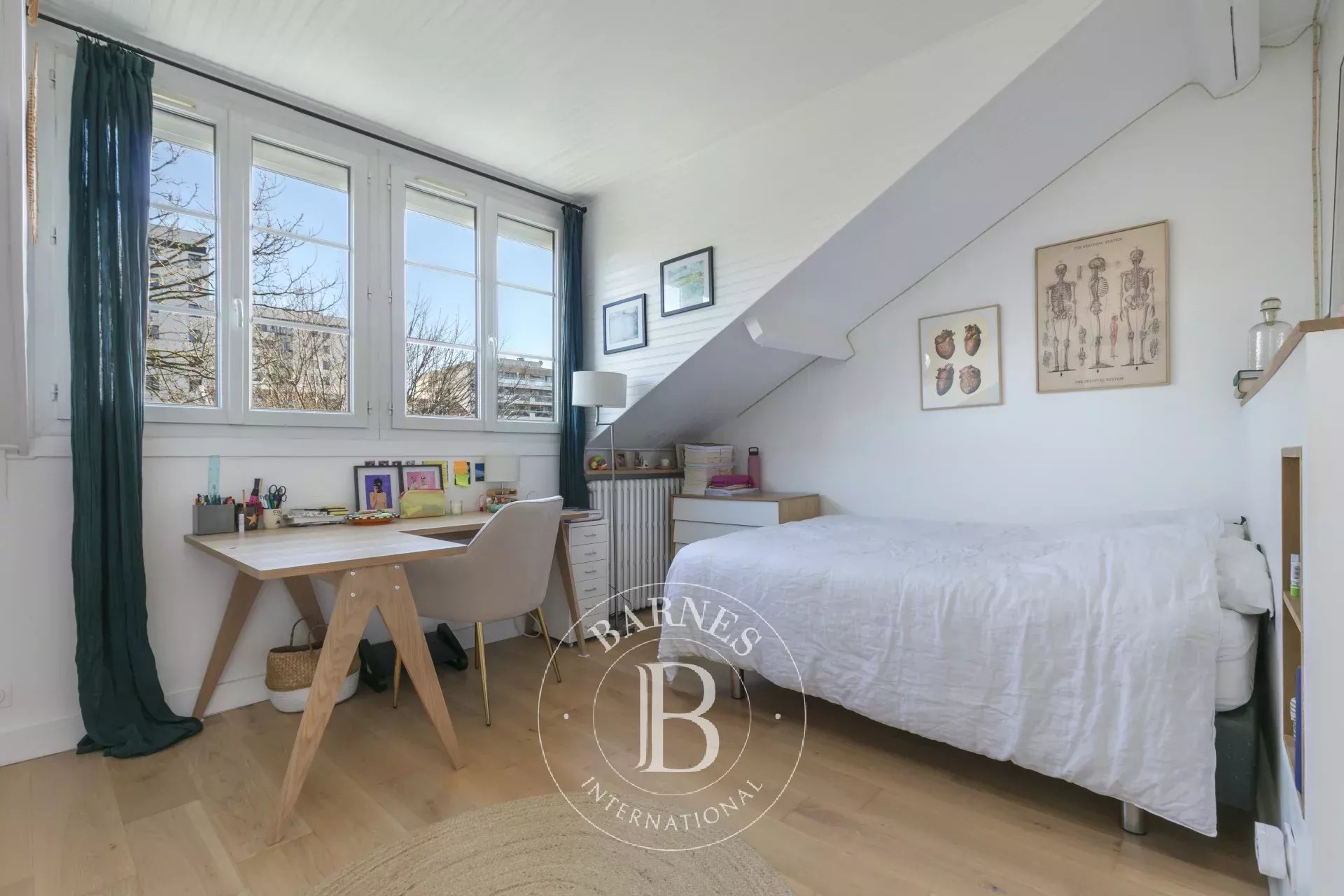 Suresnes  - Casa 10 Cuartos 5 Habitaciones - picture 11