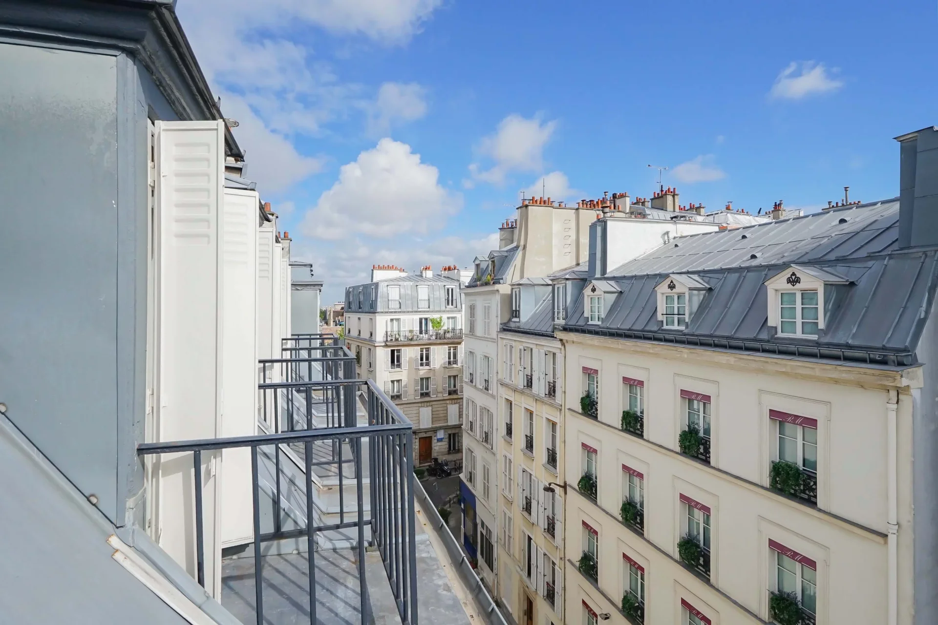 Paris 18e - MARCHÉ LEPIC