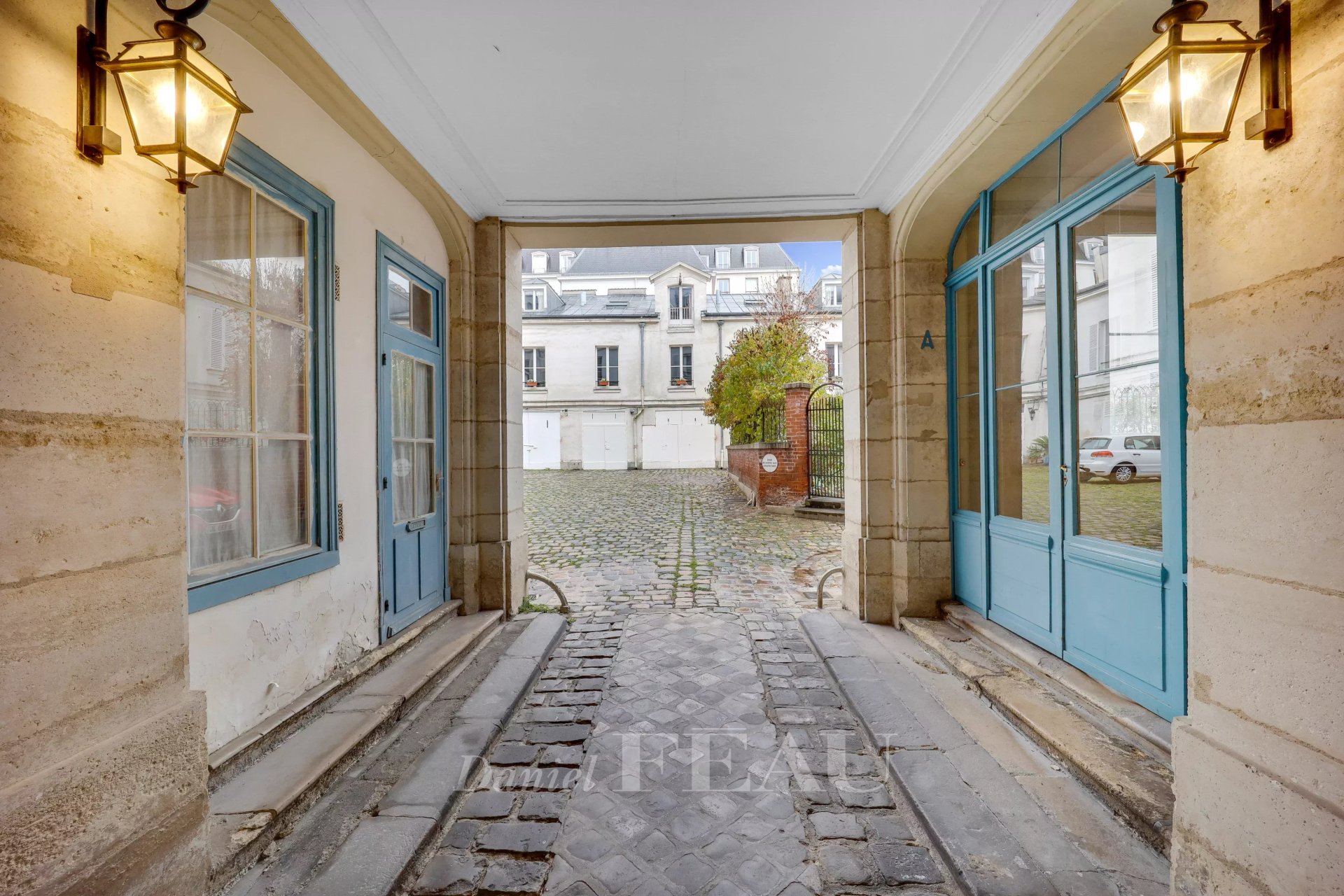 6 Bedroom Apartment/Flat's Image 7