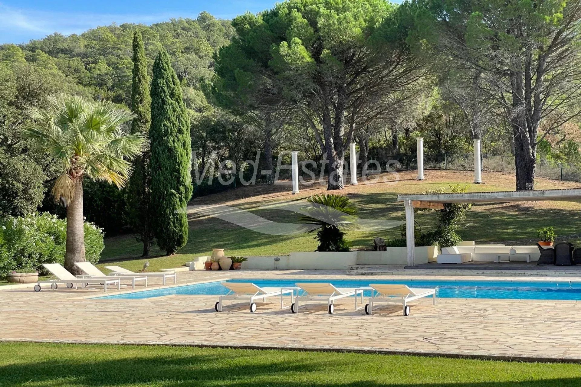 Agence immobilière de Med-Estates Saint Tropez