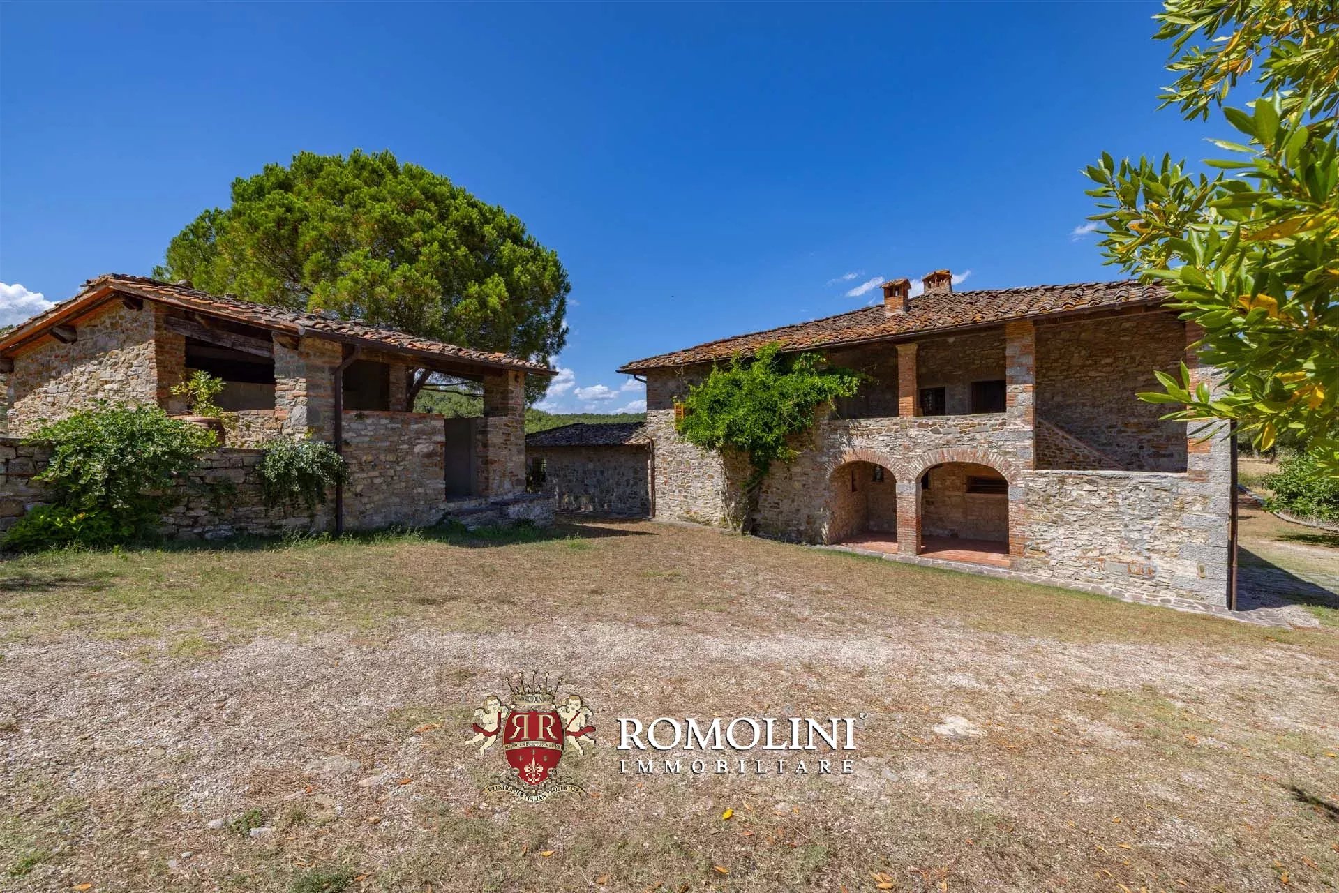 5 Bedroom Villa/Townhouse's Image 11