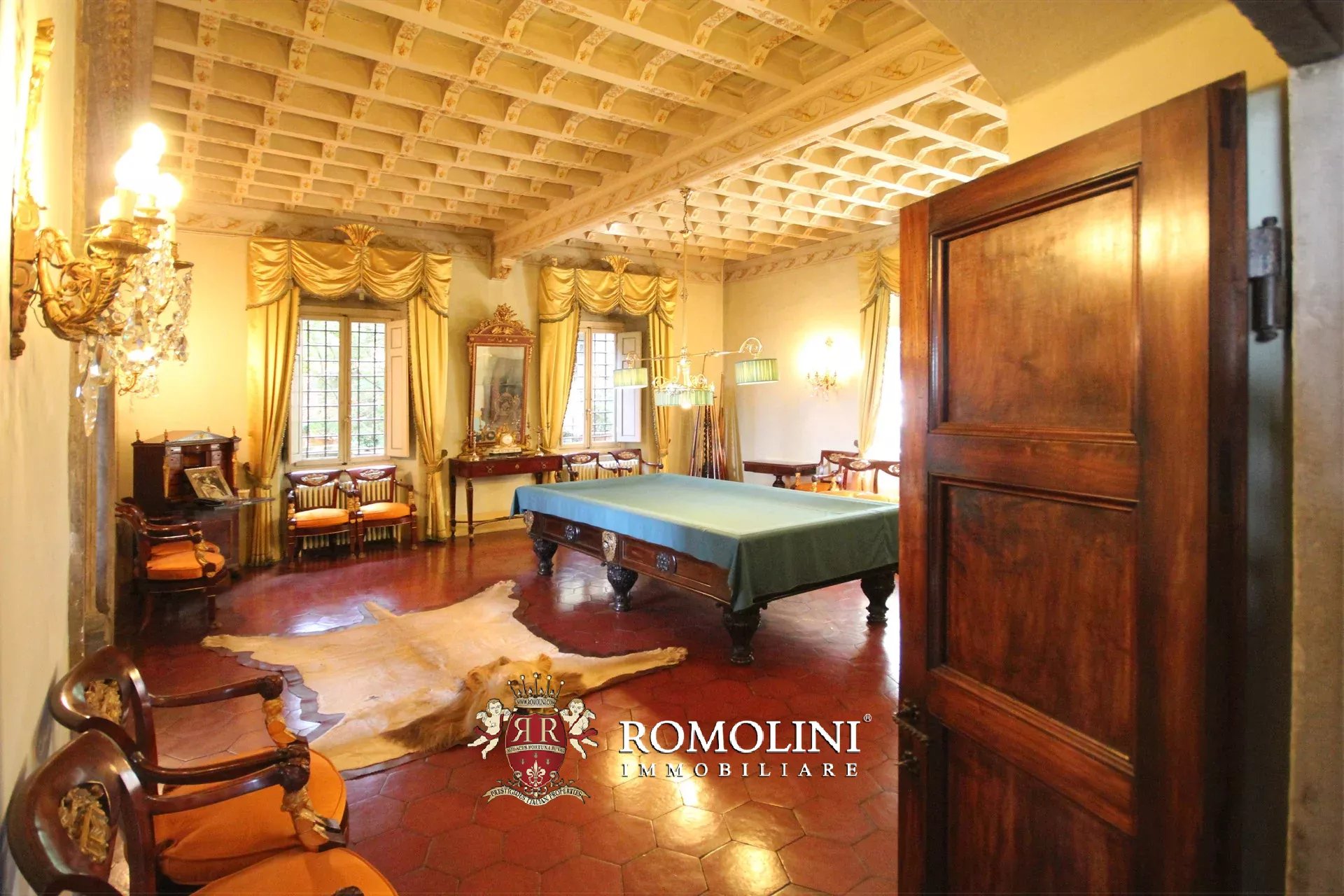 8 Bedroom Villa/Townhouse's Image 26