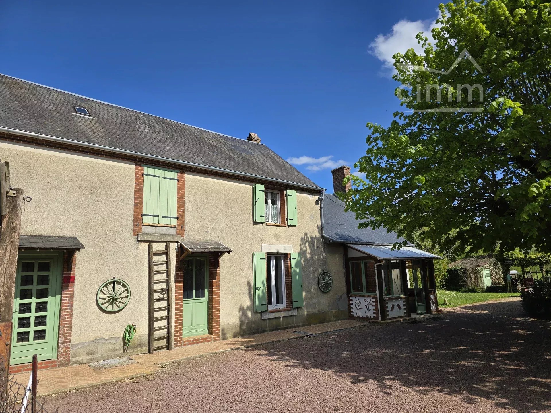 Agence immobilière de CIMM IMMOBILIER SAINT ELOY DE GY