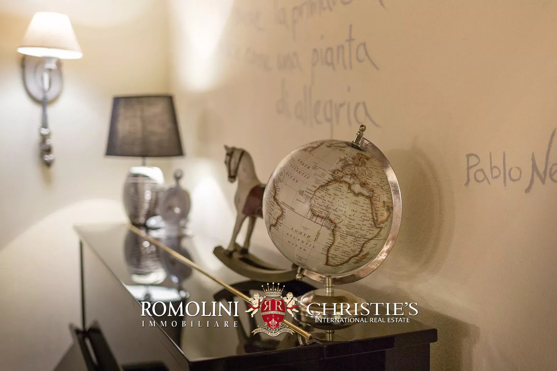 16 Bedroom Villa/Townhouse's Image 77