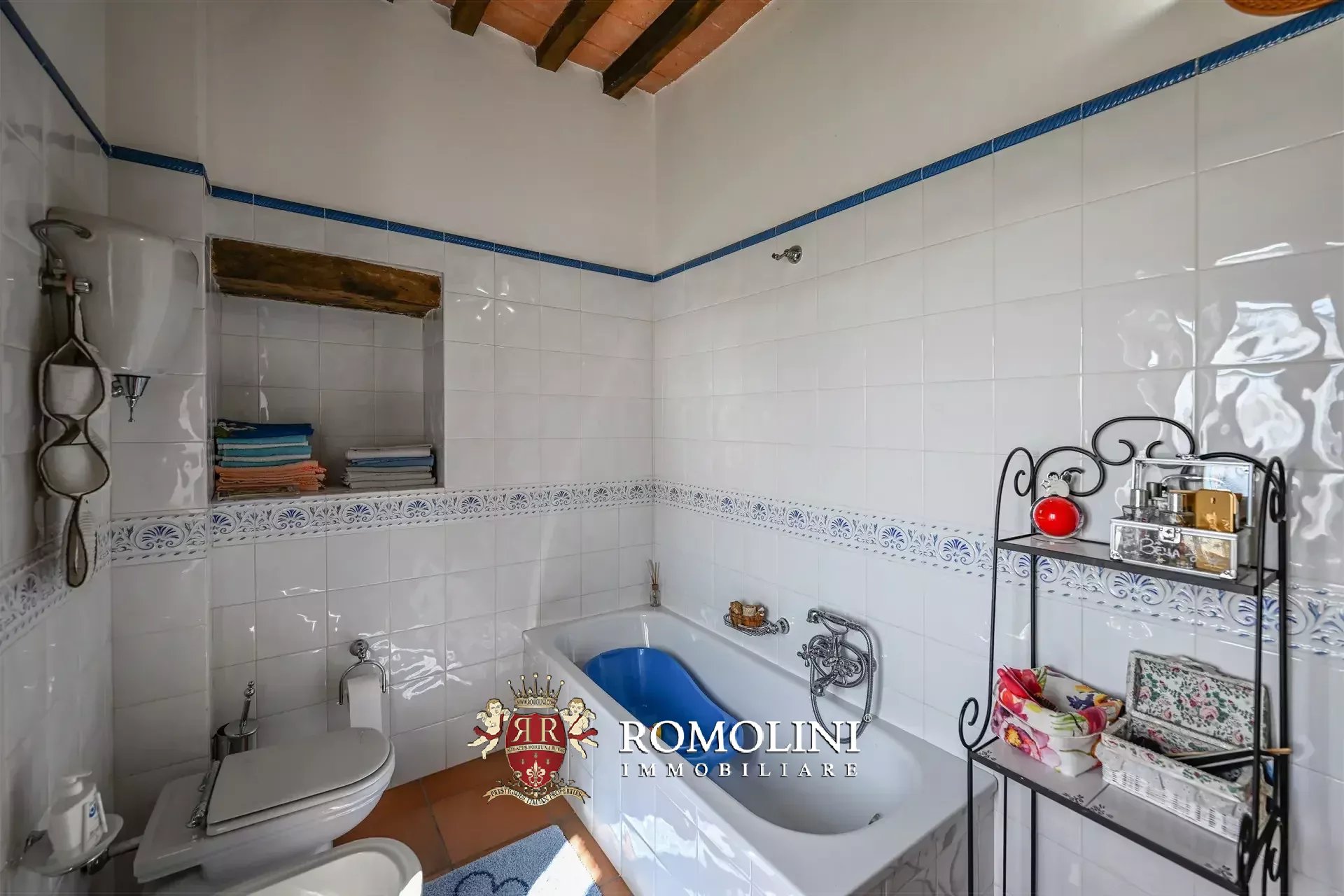 5 Bedroom Villa/Townhouse's Image 42