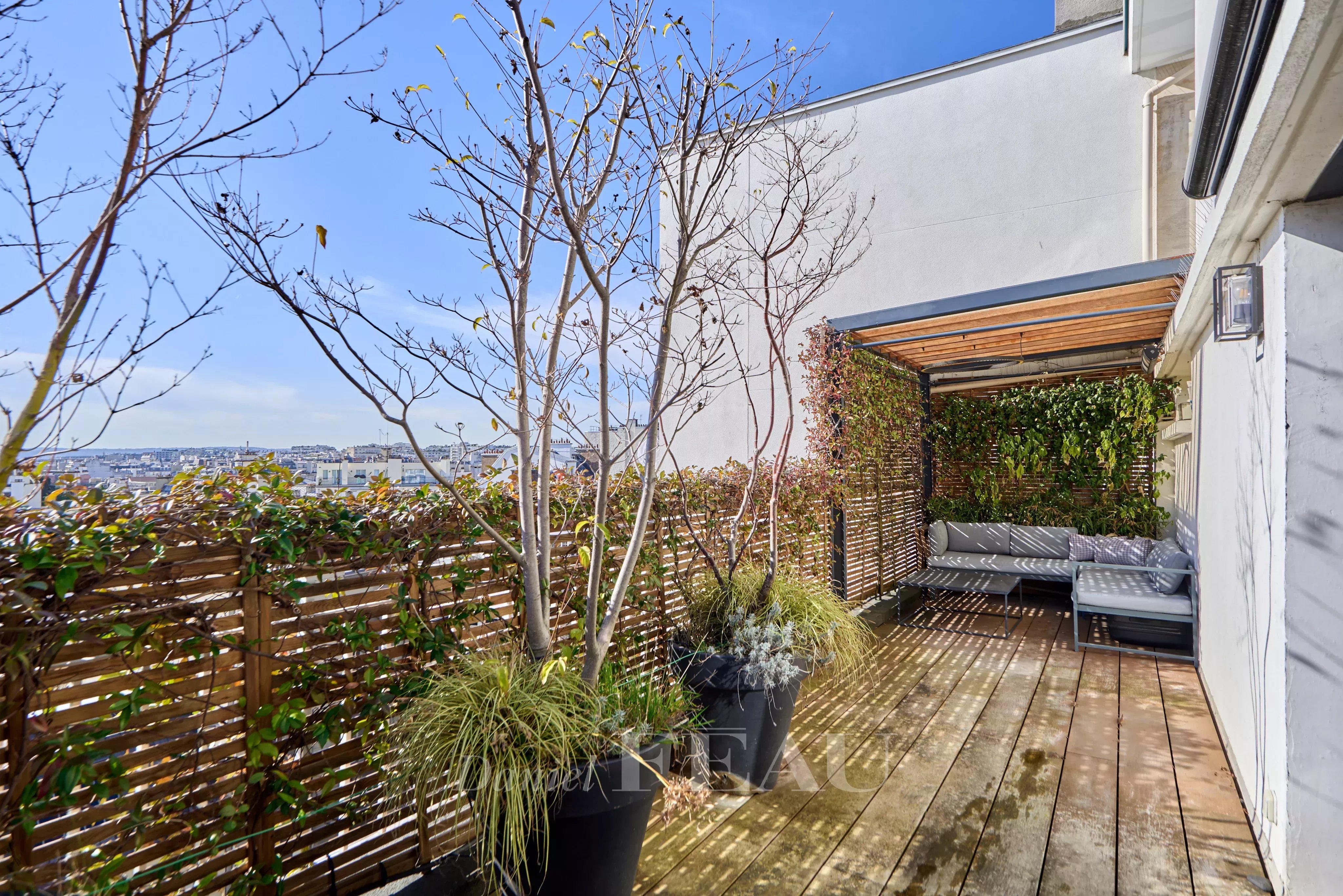 Sale Apartment Paris 16th