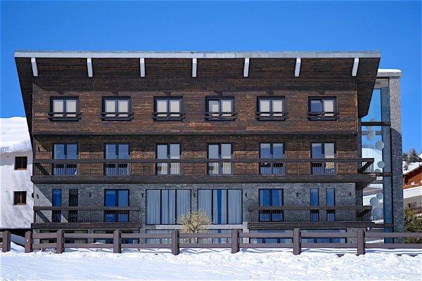 Luxury Alpine Villa Valberg | 7-Bed Family Estate with Spa & Ski Room — photo 7