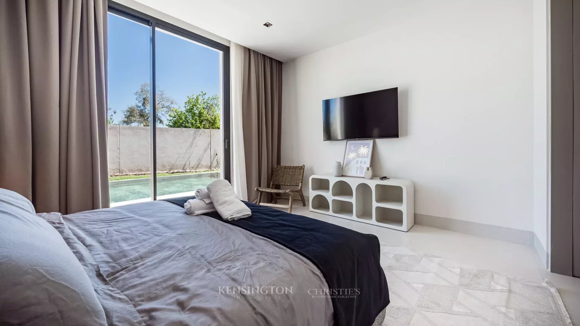 6 Bedroom Villa/Townhouse's Image 30