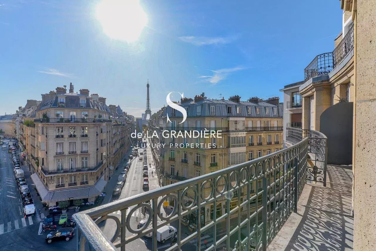 Paris 16ème - rue de Longchamp - 200m2