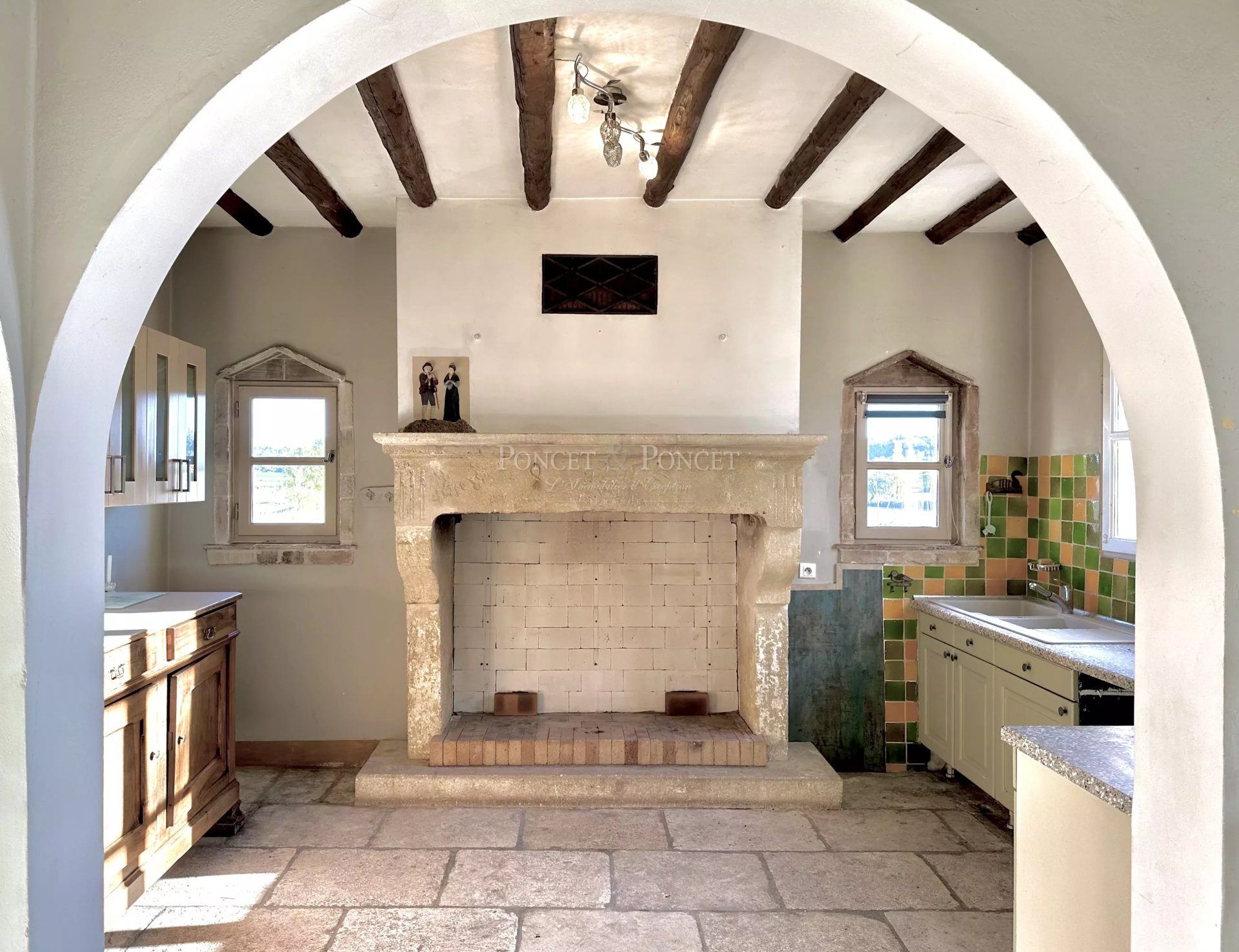4 Bedroom Villa/Townhouse's Image 9
