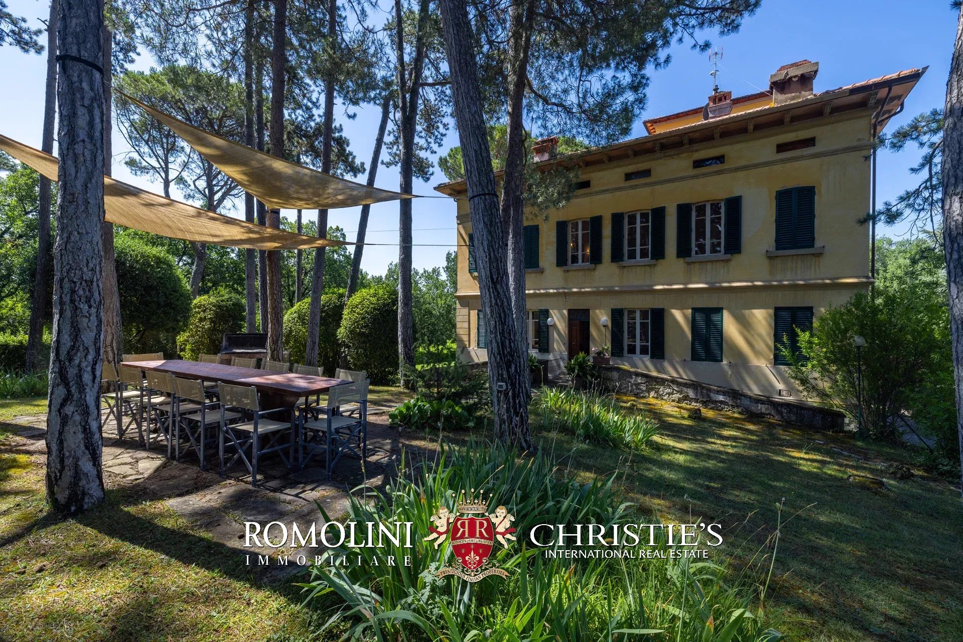 11 Bedroom Villa/Townhouse's Image 21