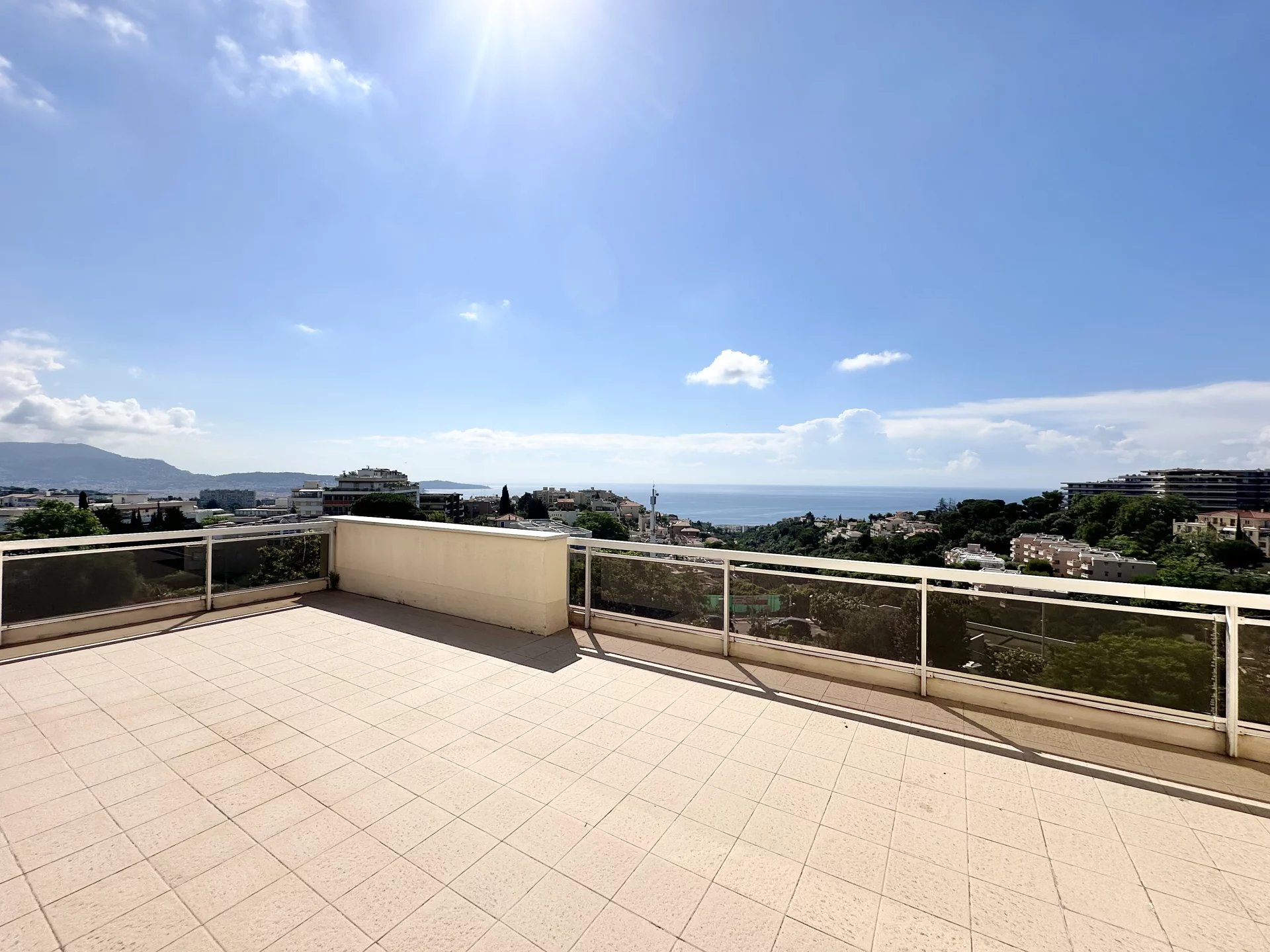 Nice / Haut Fabron - Terrasse 65m² - Vue panoramique