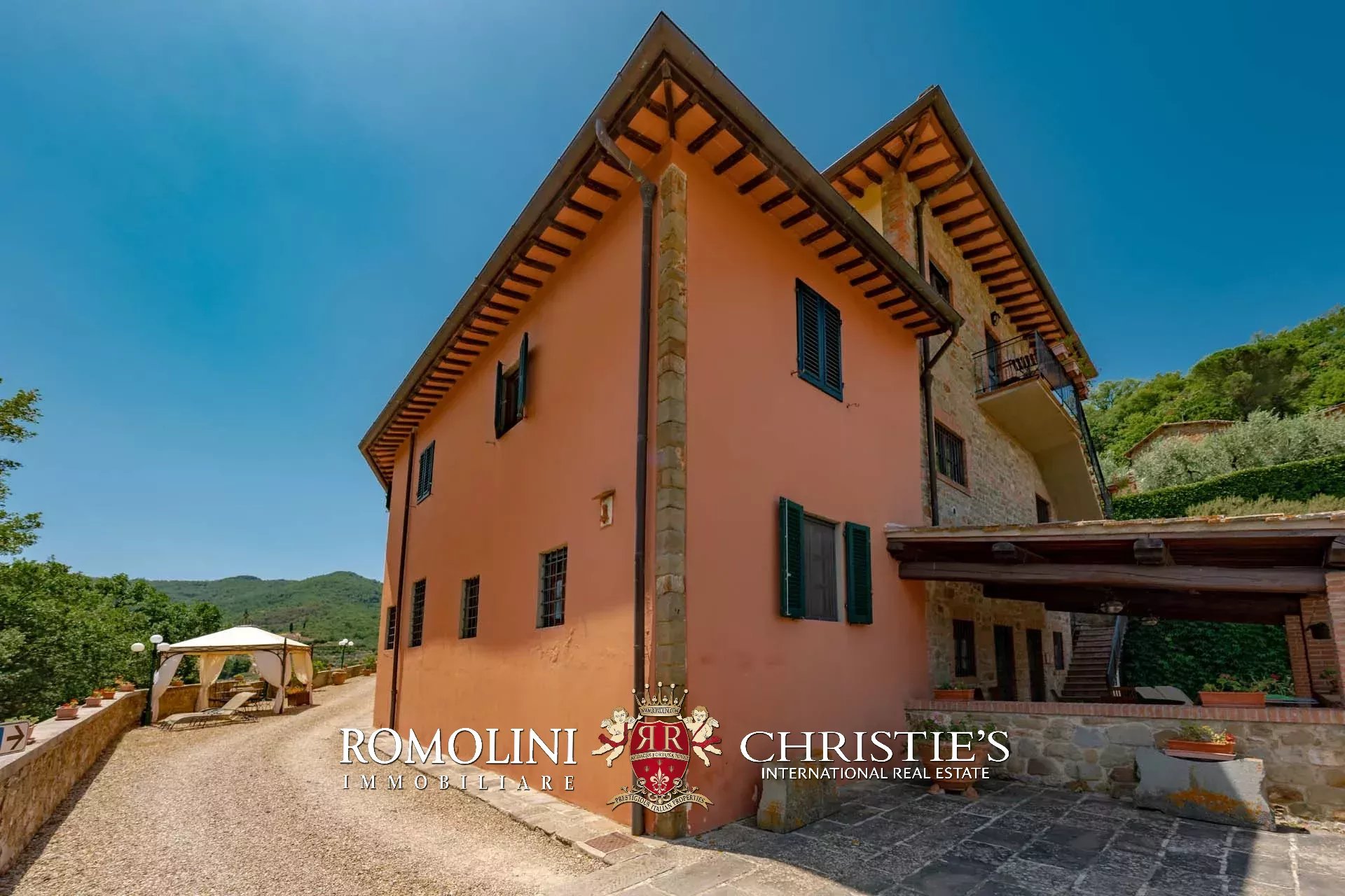 21 Bedroom Vineyard's Image 60