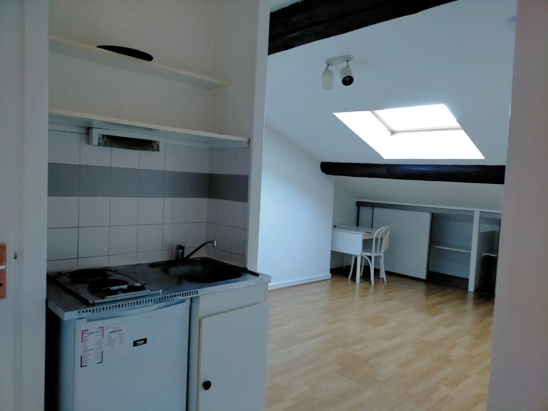 84308496 Location Lyon 6ème