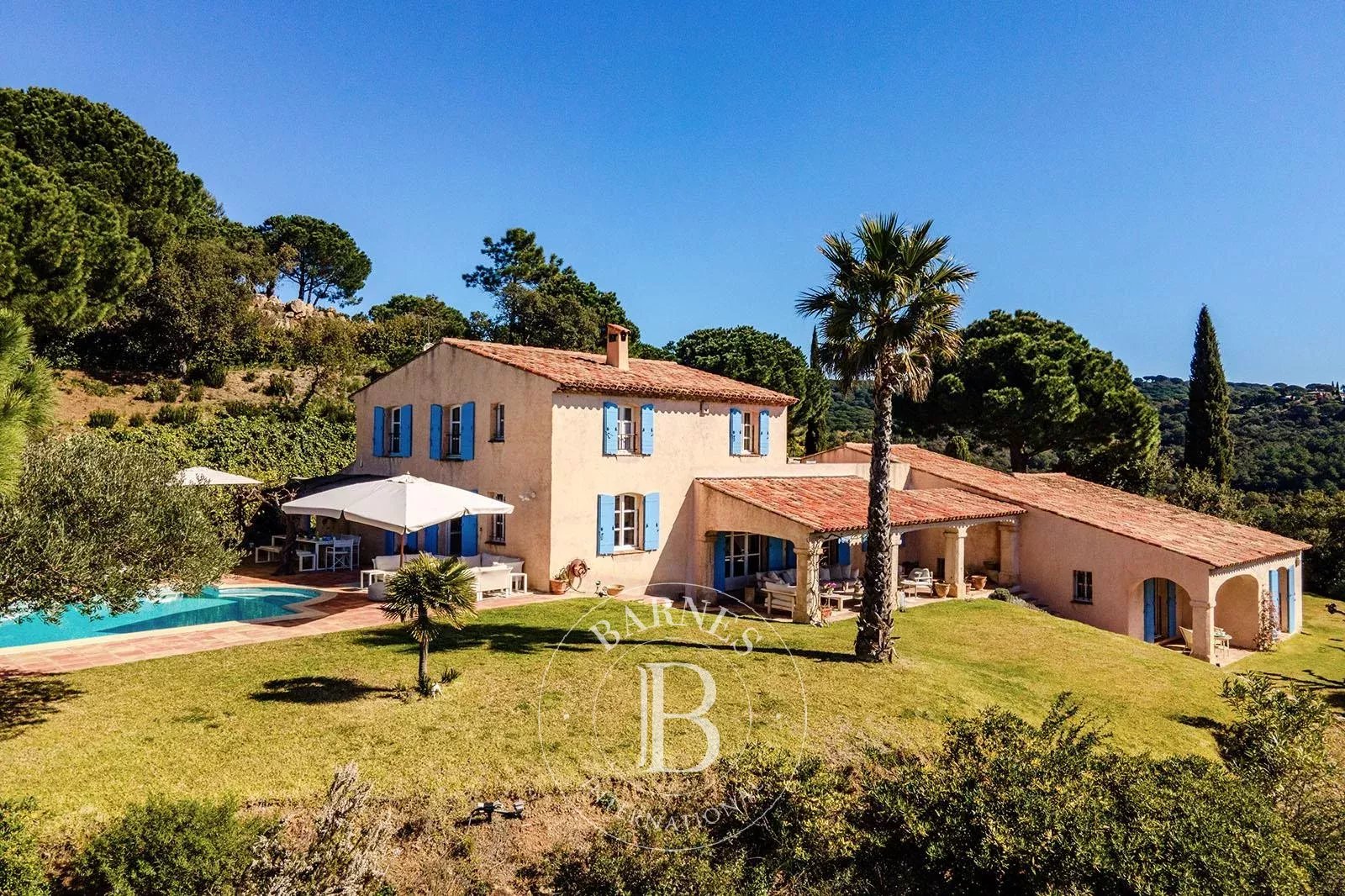 Maison La Croix-Valmer  -  ref 85834077 (picture 2)