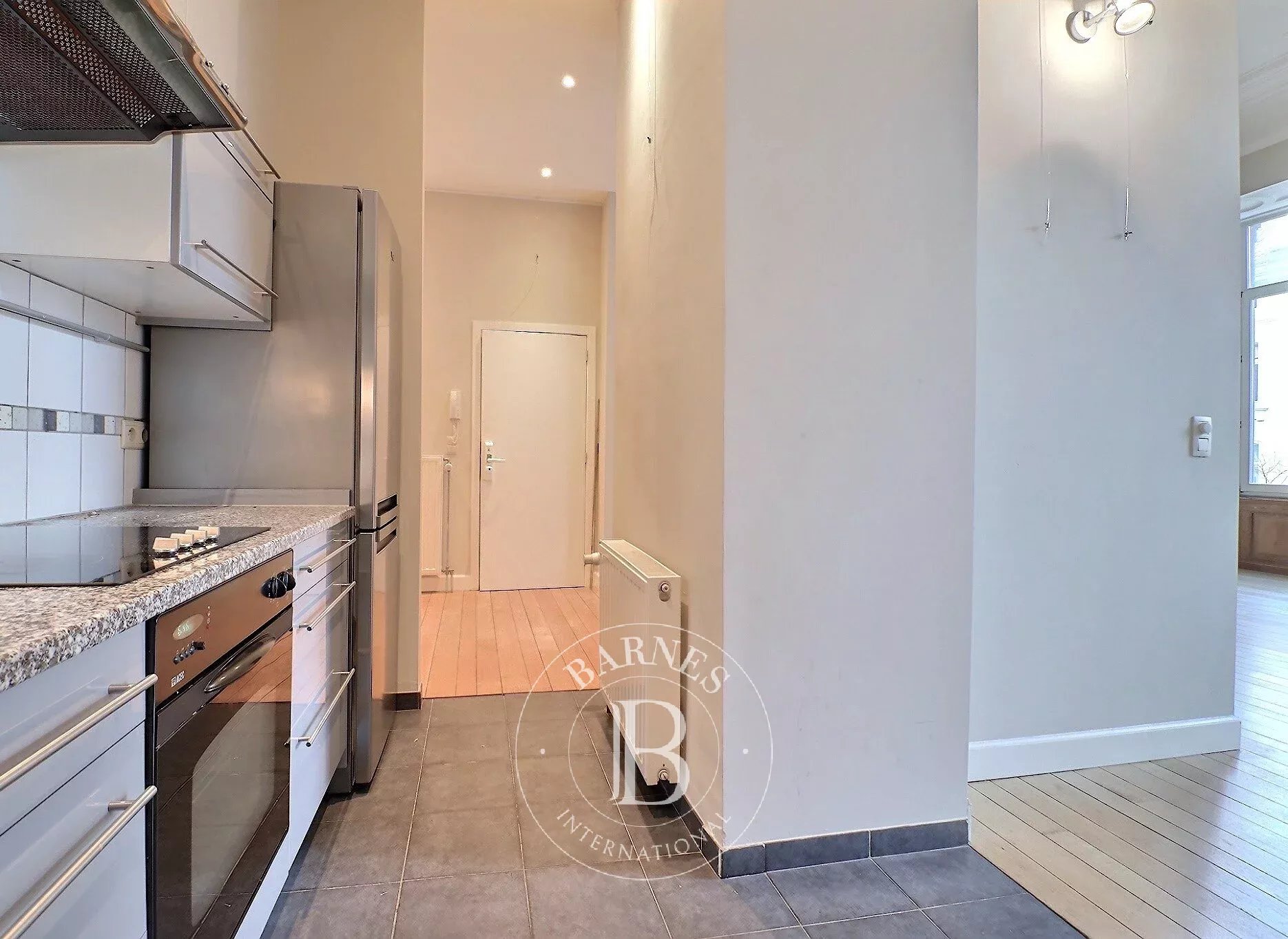 Daire Saint-Gilles - picture 6