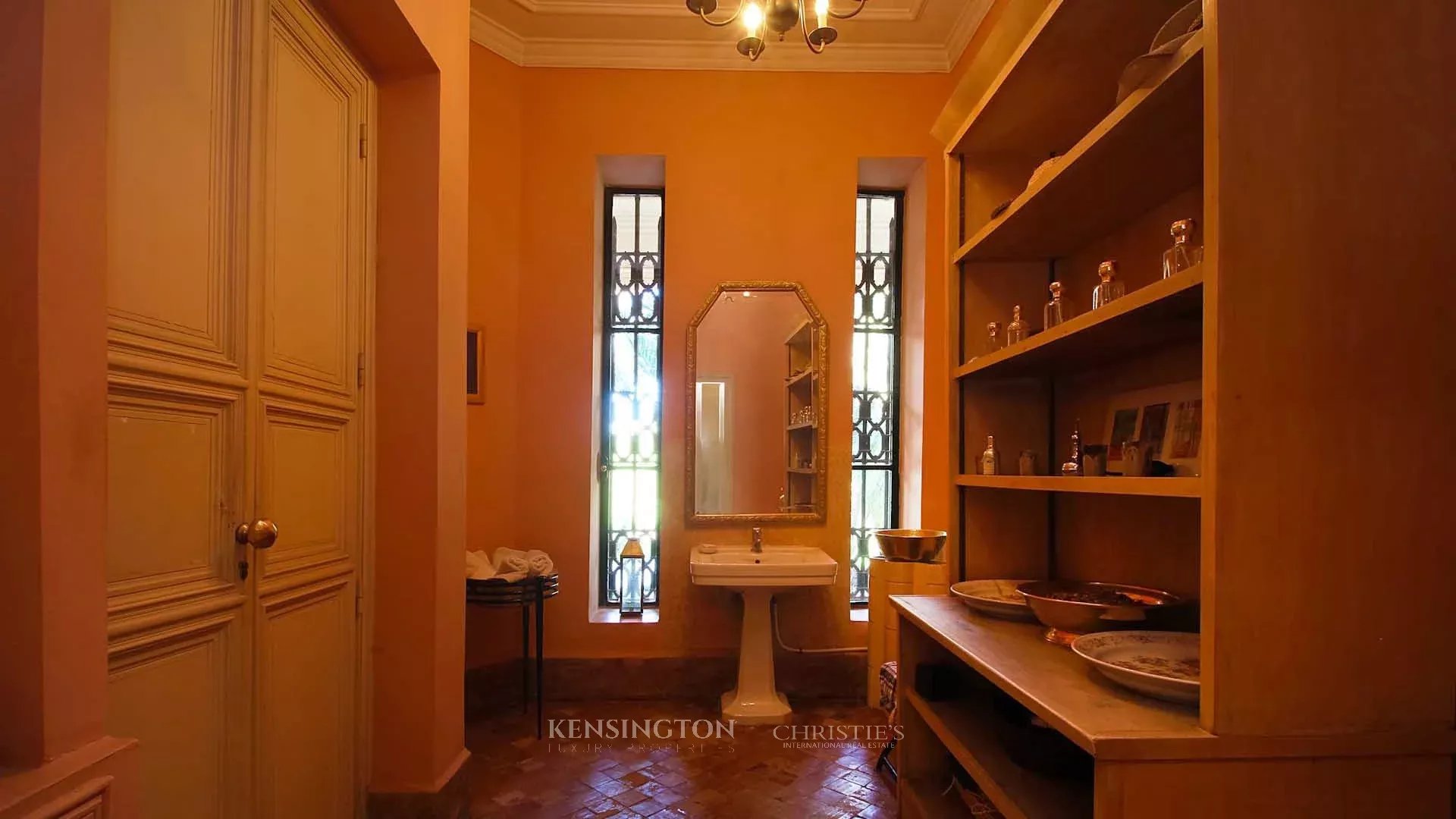 4 Bedroom Villa/Townhouse's Image 19