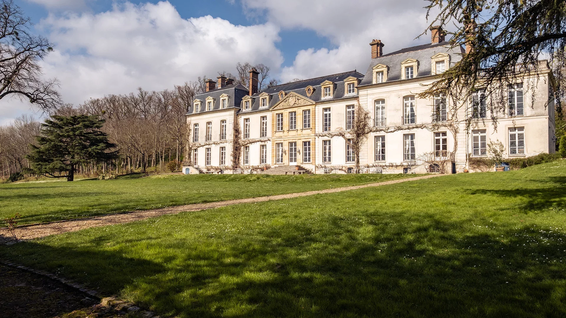 Saint-Nom-la-Bretèche - ILE-DE-FRANCE