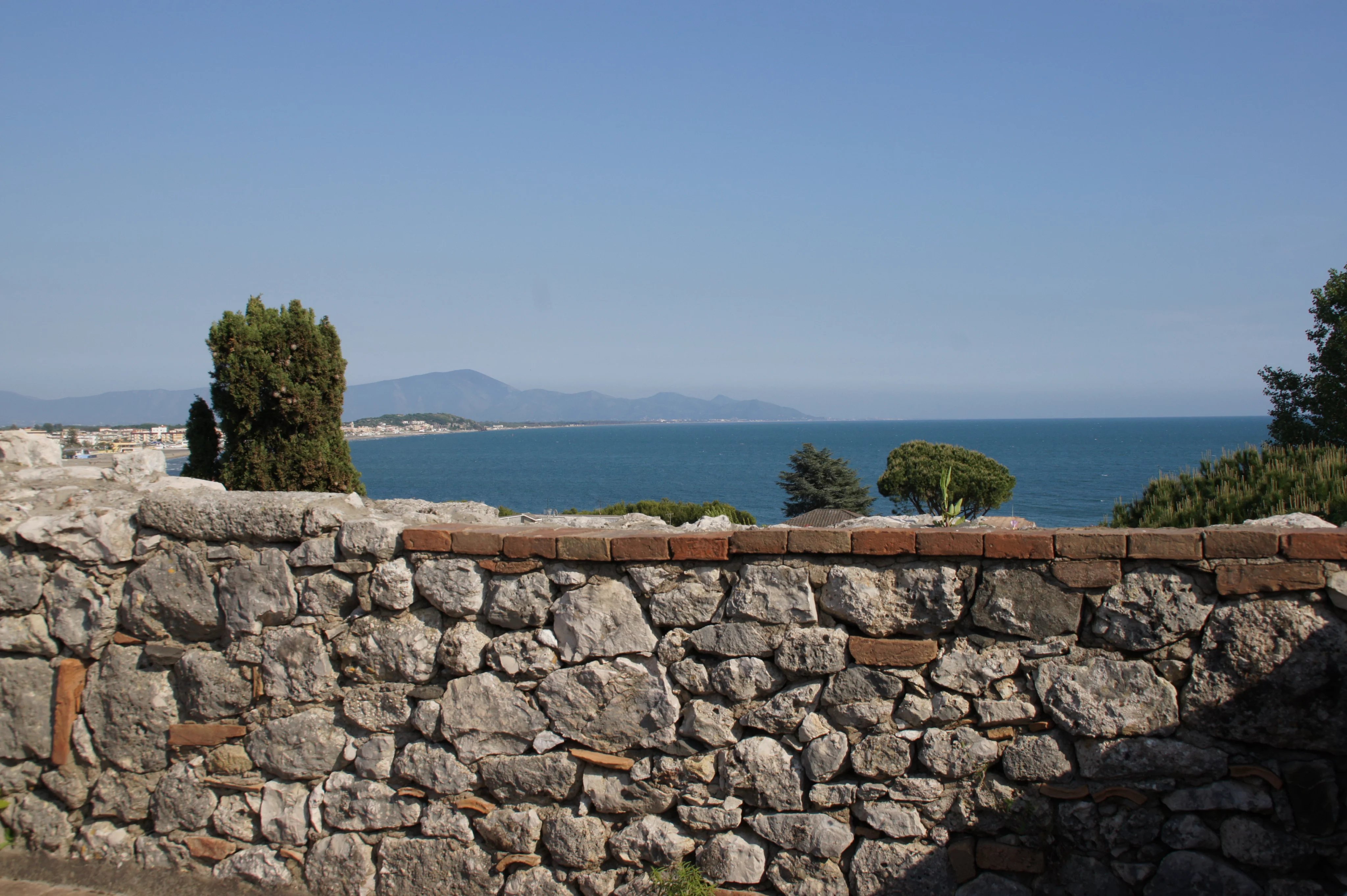 Villa di Lusso sul Mare con Vista Golfo di Gaeta - picture 30 title=