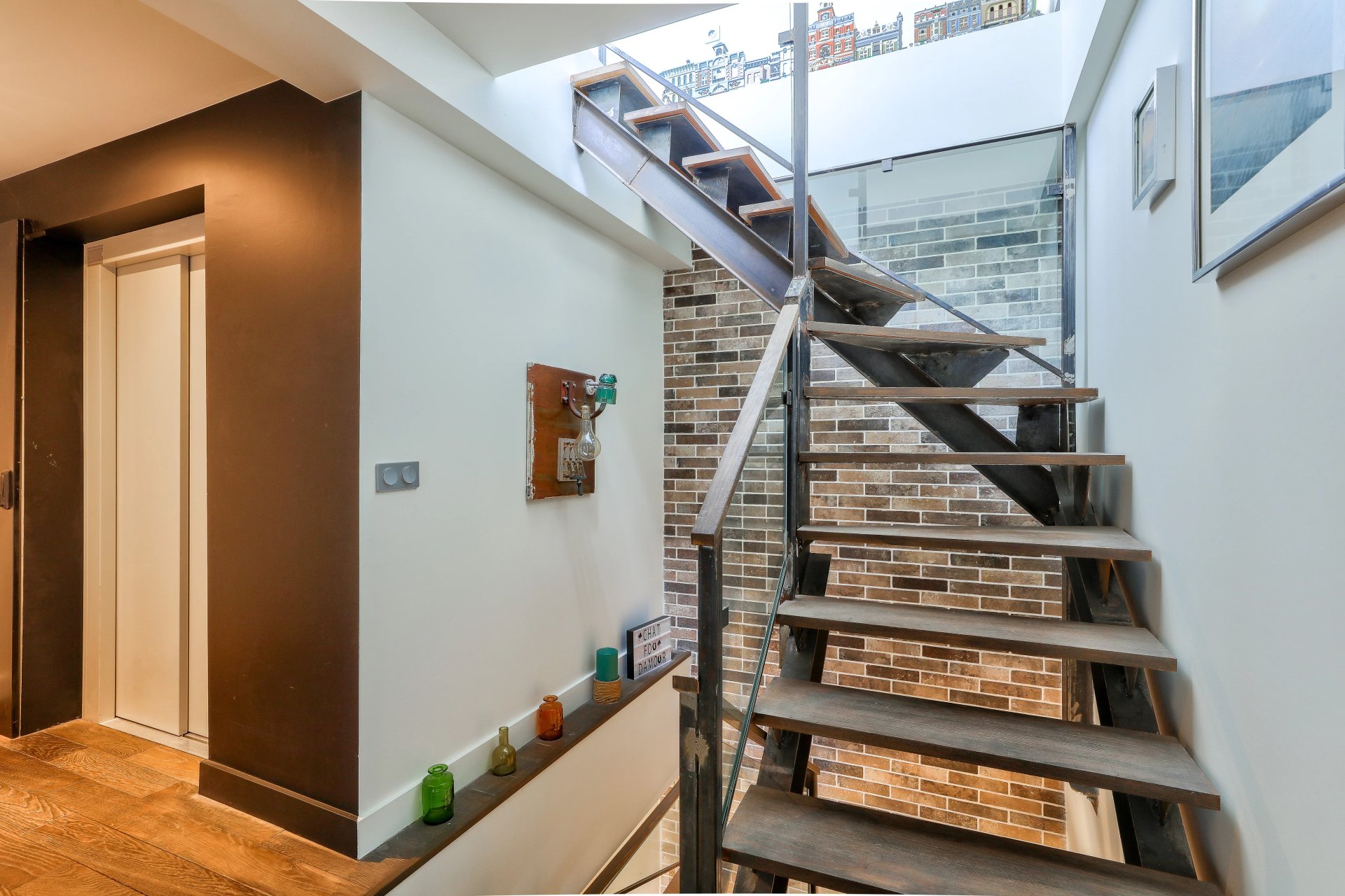 6 Bedroom Apartment/Flat's Image 12