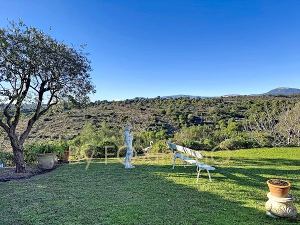 Luxury Villa Villeneuve-Loubet | Modern Family Estate near Biot — photo 2