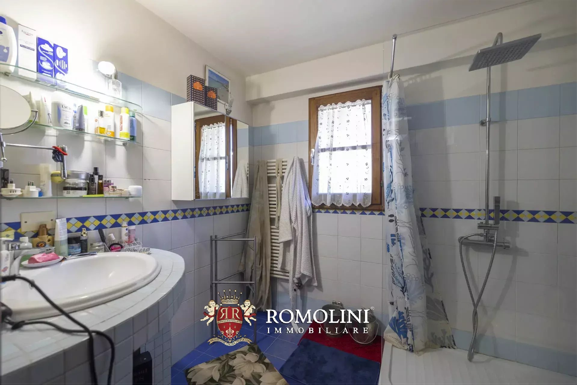 5 Bedroom Villa/Townhouse's Image 66