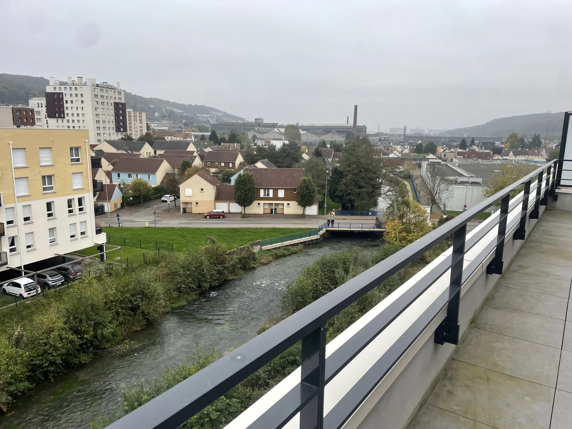 Appartement T2 avec balcon - Proche de la mairie - Maromme