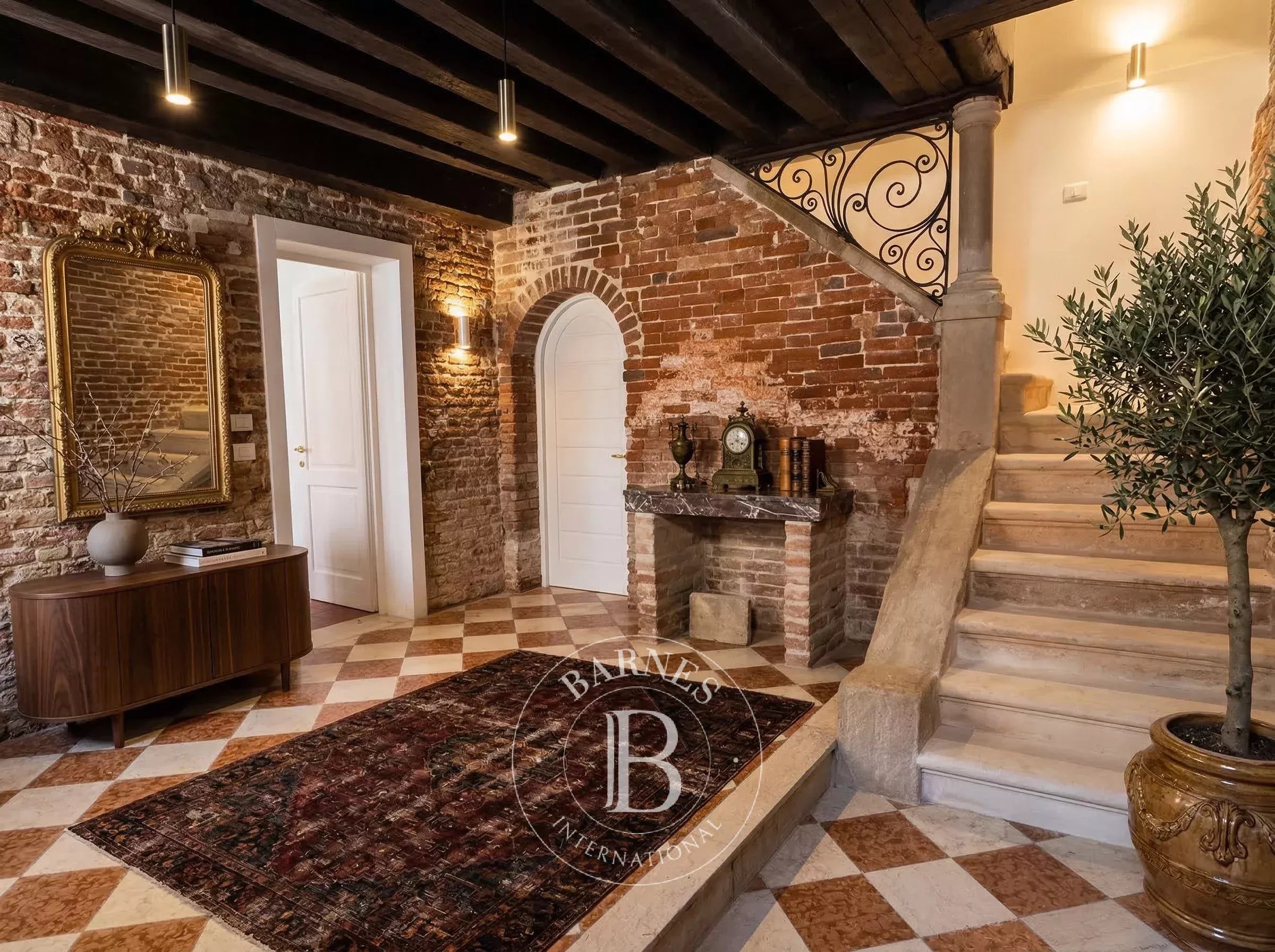 Venezia – San Polo: Proprietà indipendente su due livelli