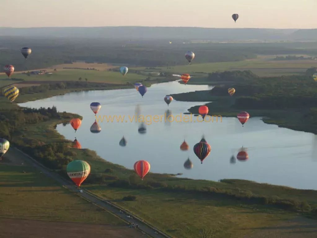 Ref. 9709 SALE, LACHAUSSEE (55)