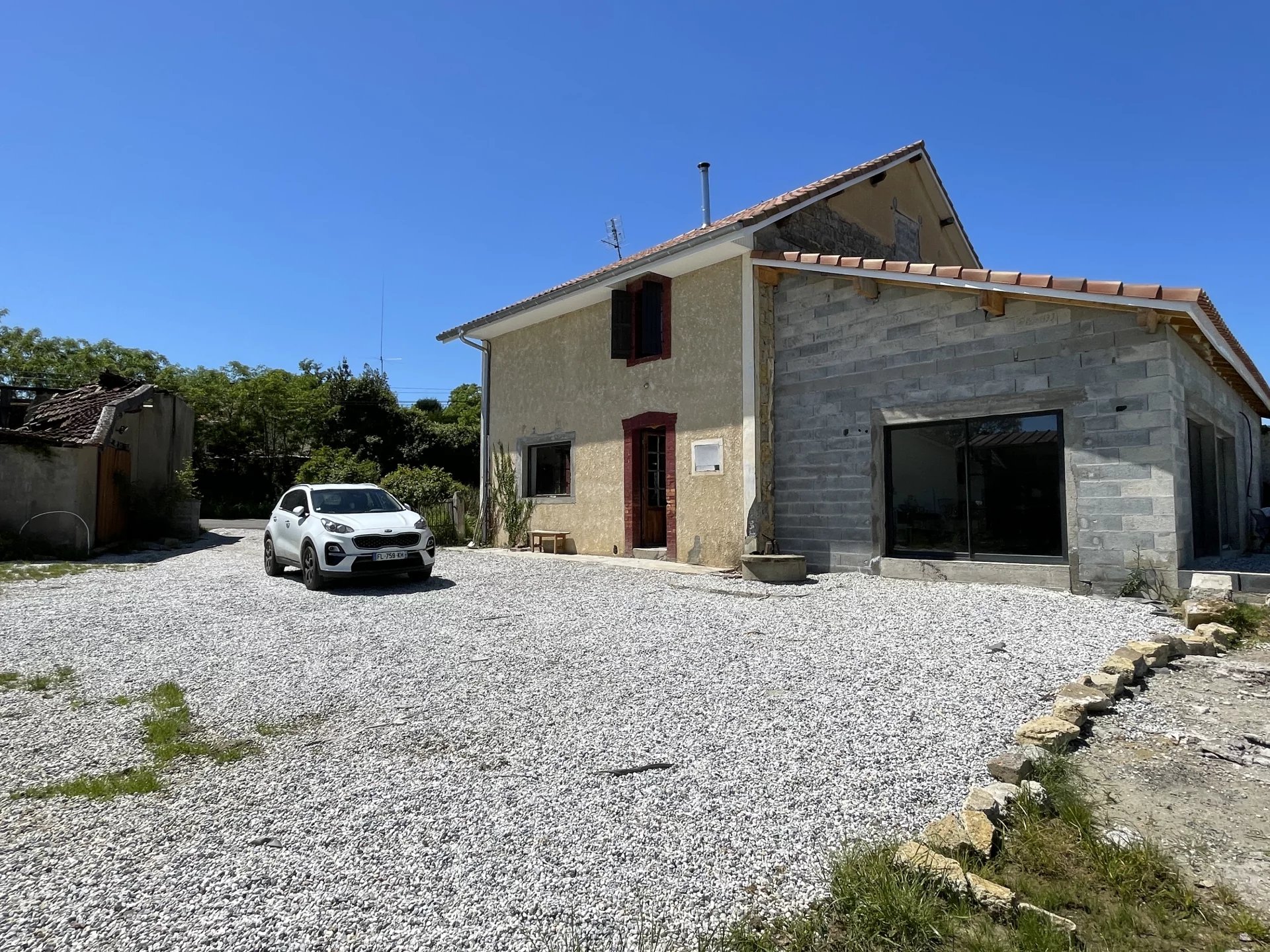 Agence immobilière de POUILLON IMMOBILIER