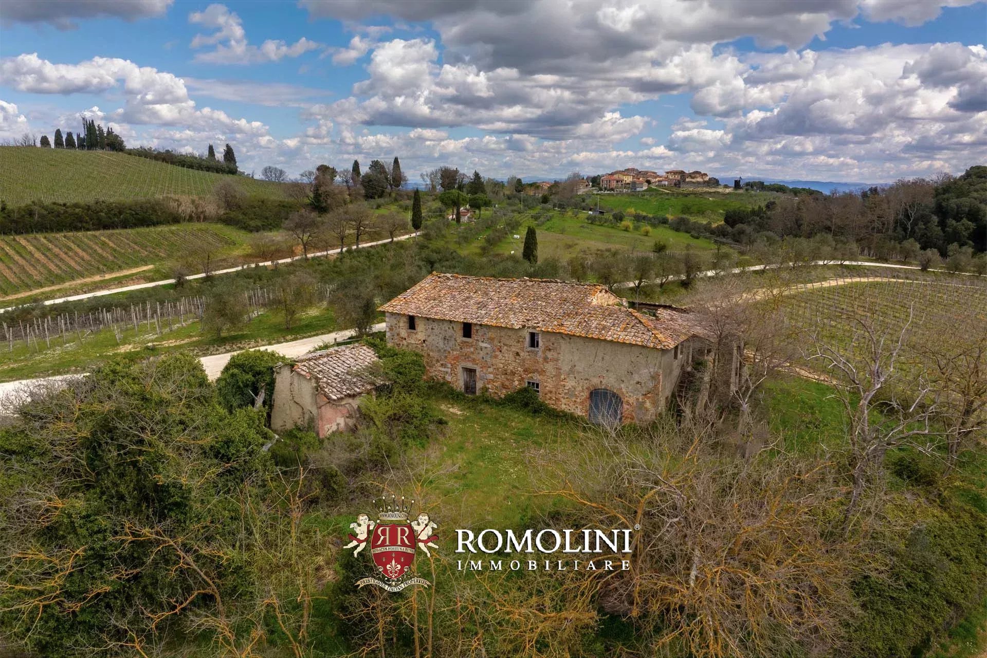 35 Bedroom Vineyard's Image 30