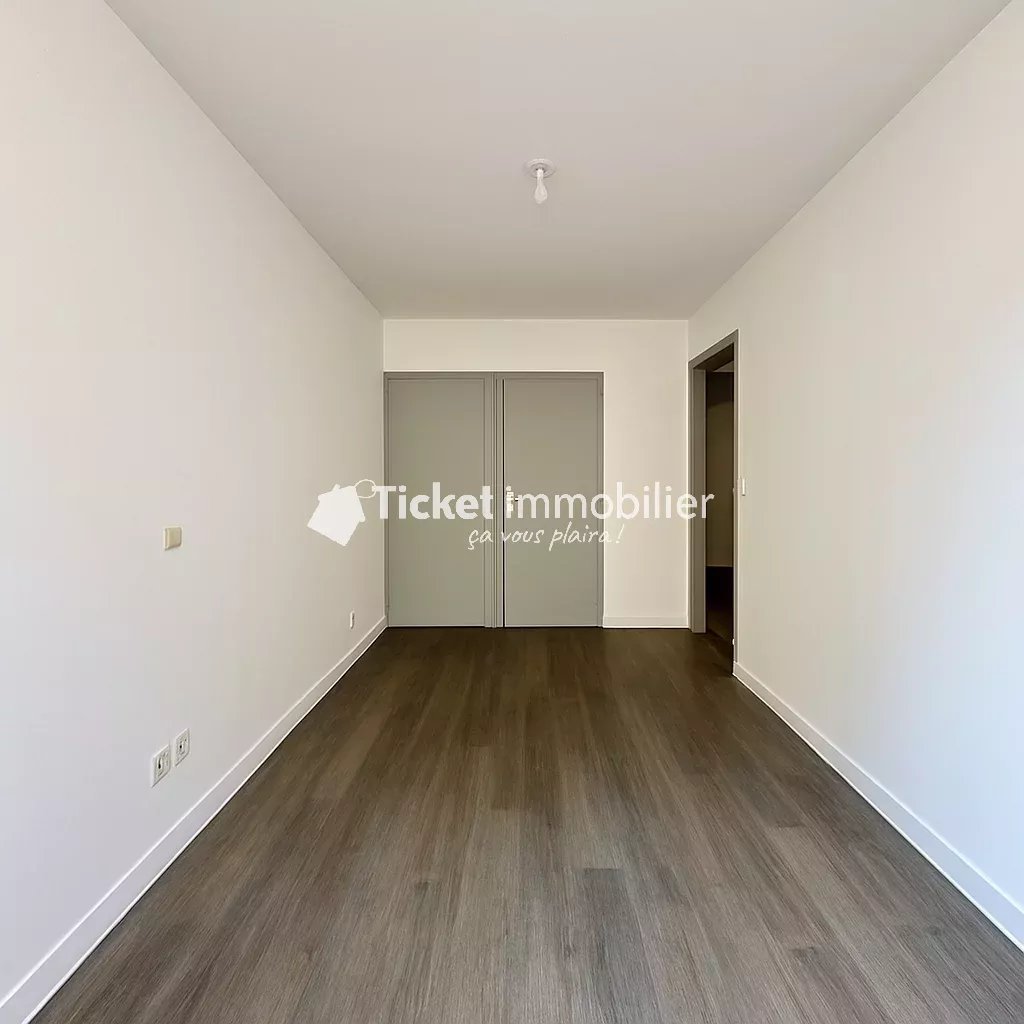 Appartement 2 pièces 41.50m2 entièrement rénové — photo 5