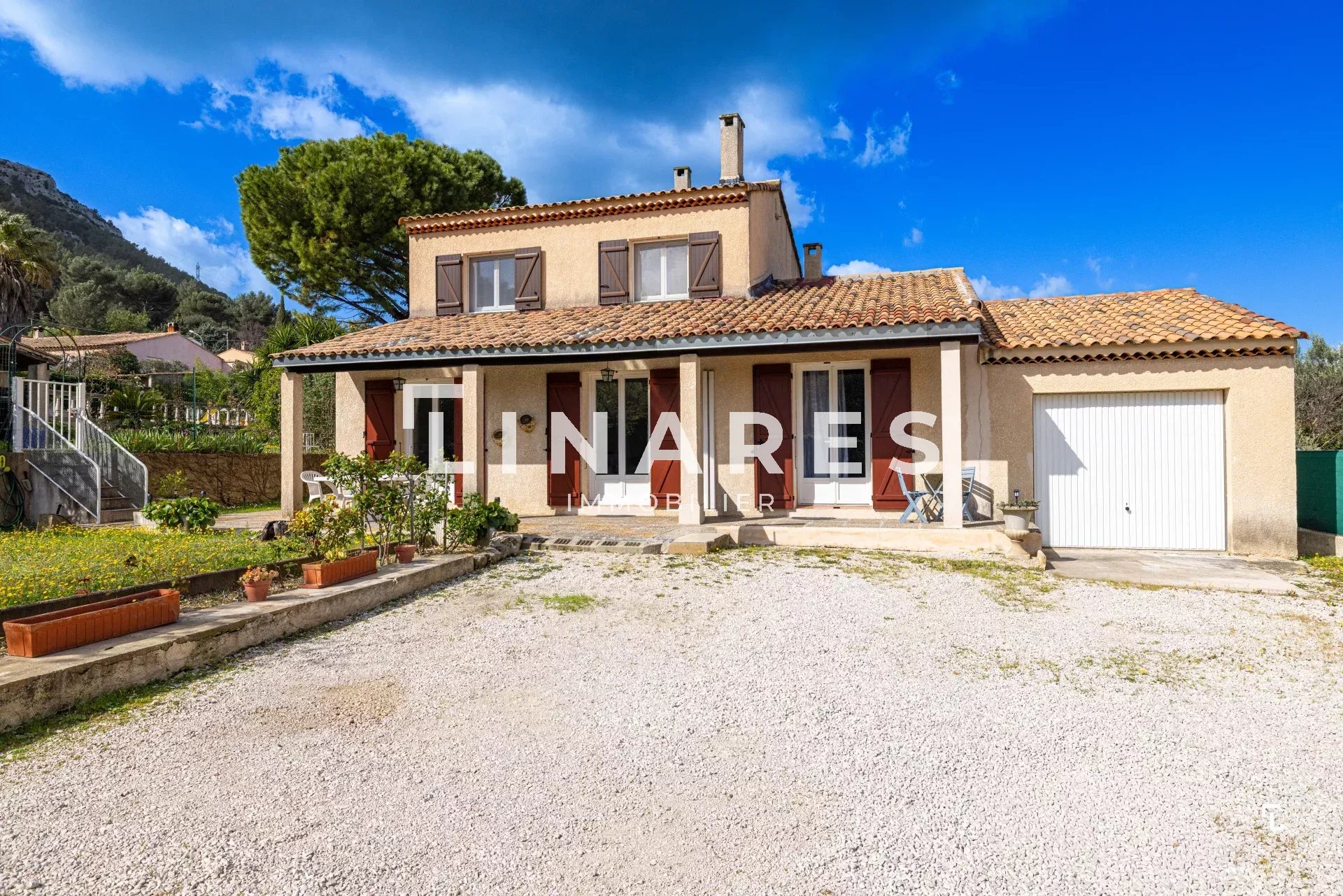 MAS DES OLIVIERS - Maison T3/4 de 121m2 - Dépendance - Garage - 13821 La Penne Sur Huveaune