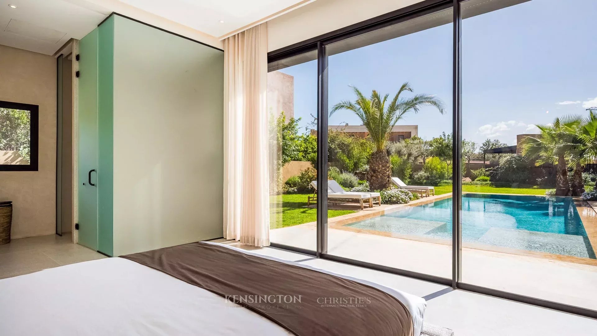 5 Bedroom Villa/Townhouse's Image 21