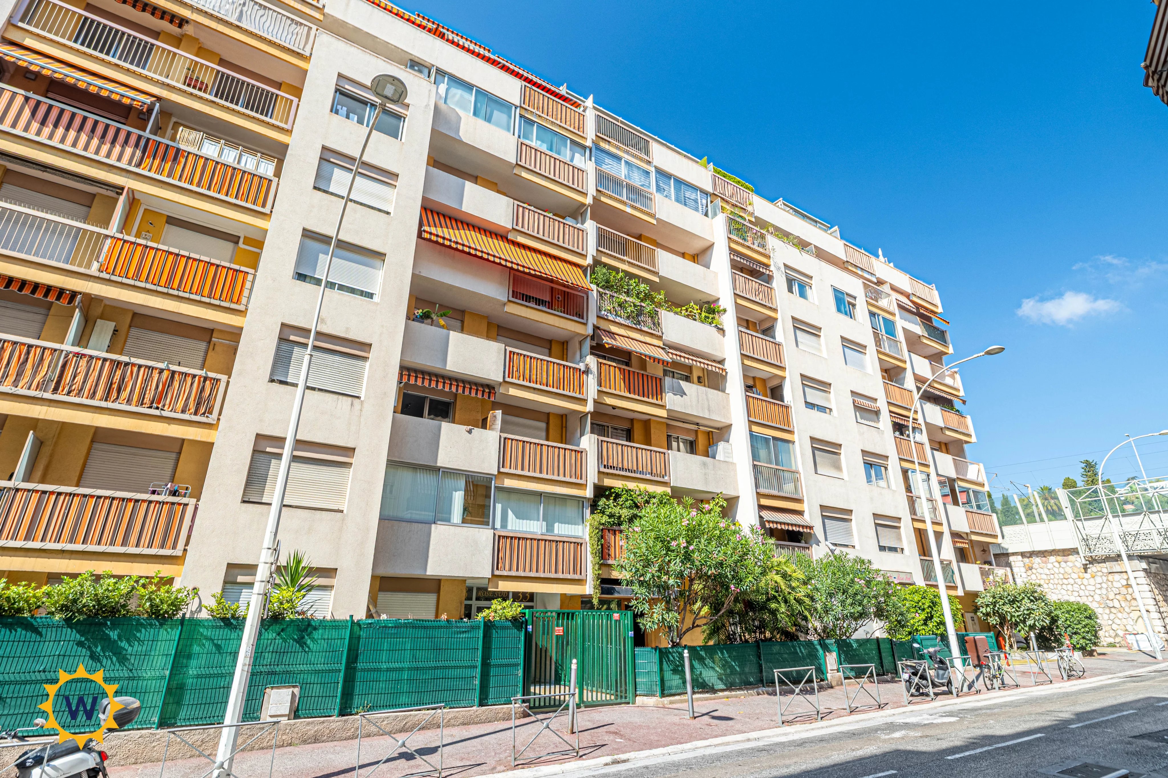NICE OUEST - 2 PIECES MEUBLE ETUDIANT — photo 11