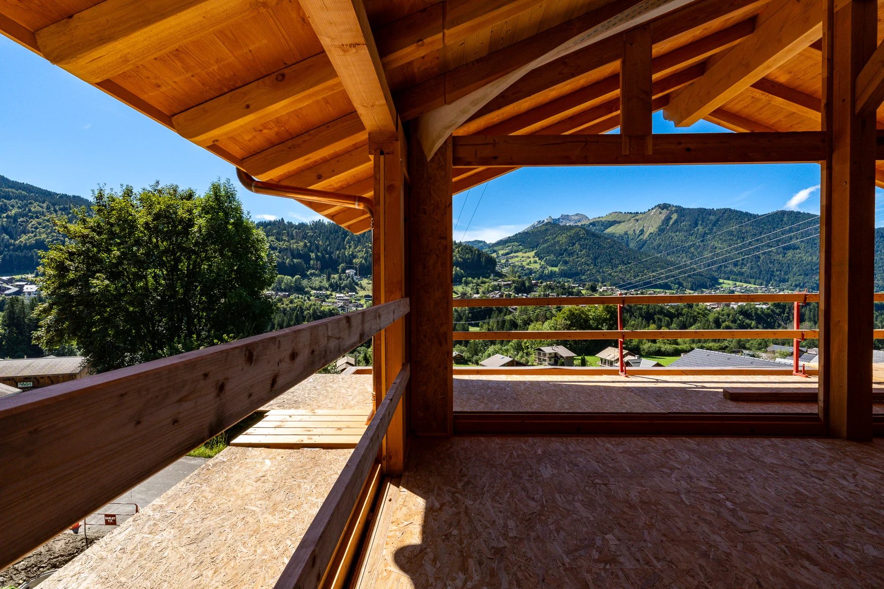 Photo of MONTRIOND - Luxury 5 bedroom new-build chalet in Montriond